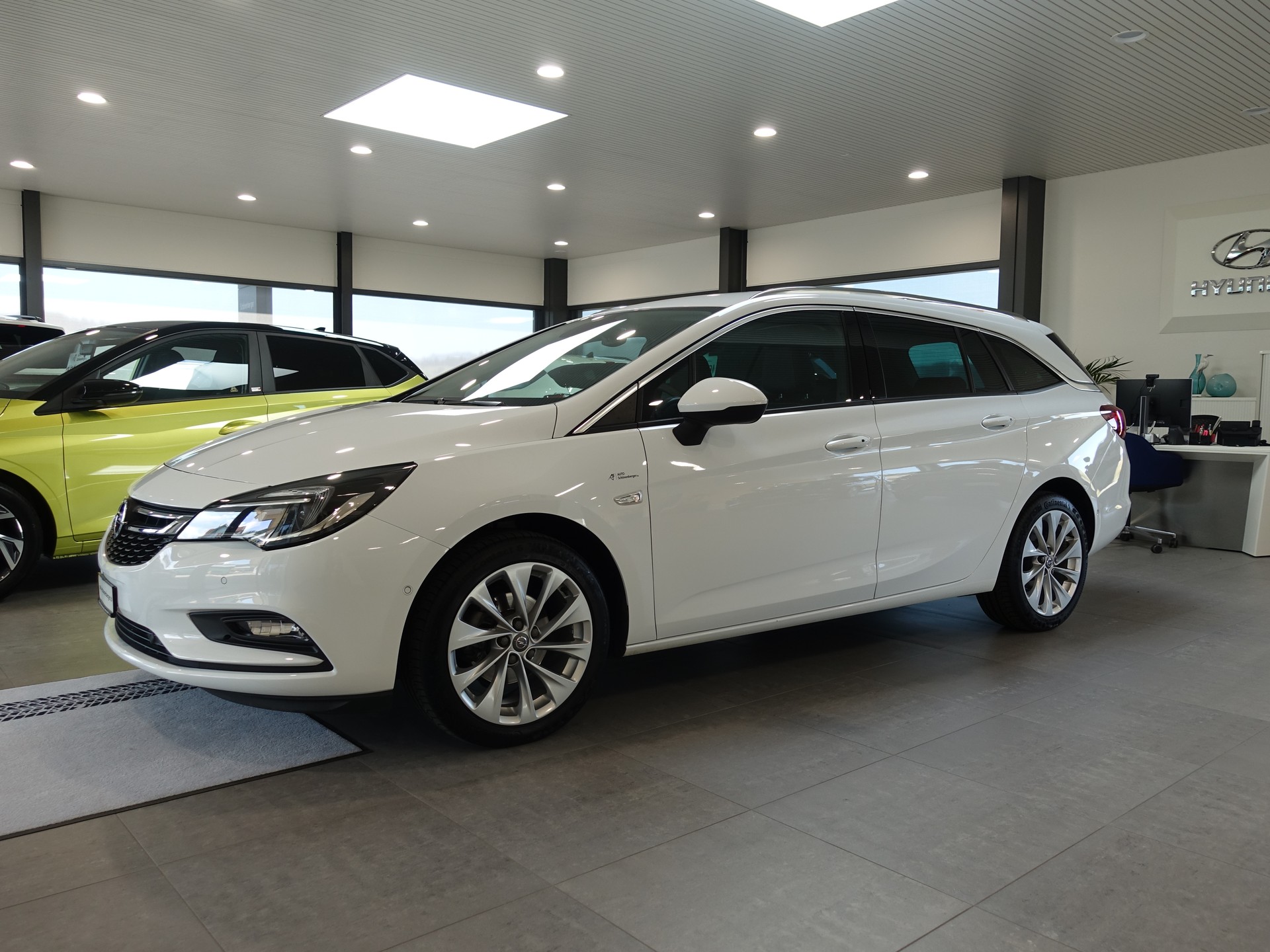 OPEL Astra 1.4i T. Excellence-image-0