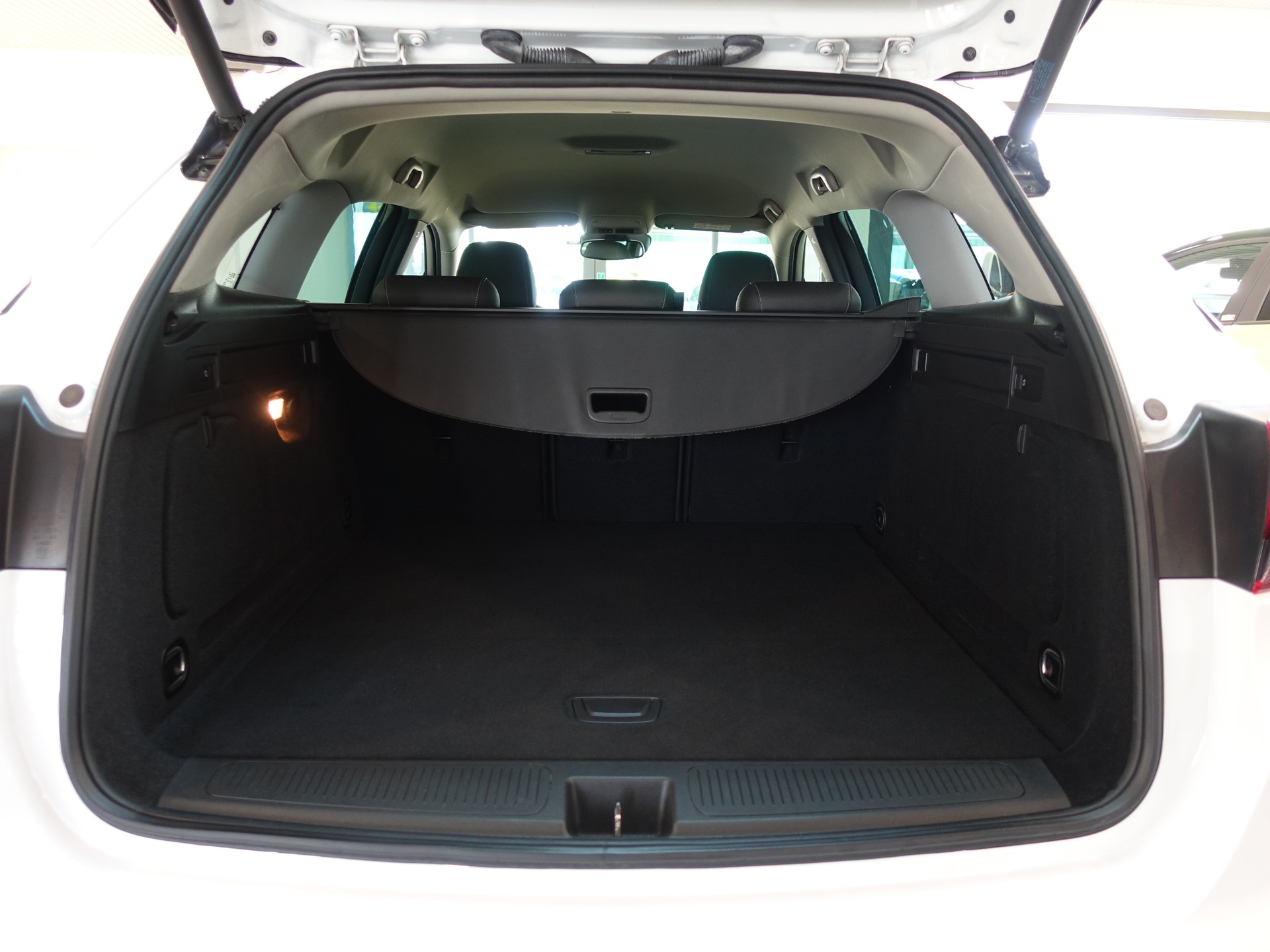 OPEL Astra 1.4i T. Excellence-image-12
