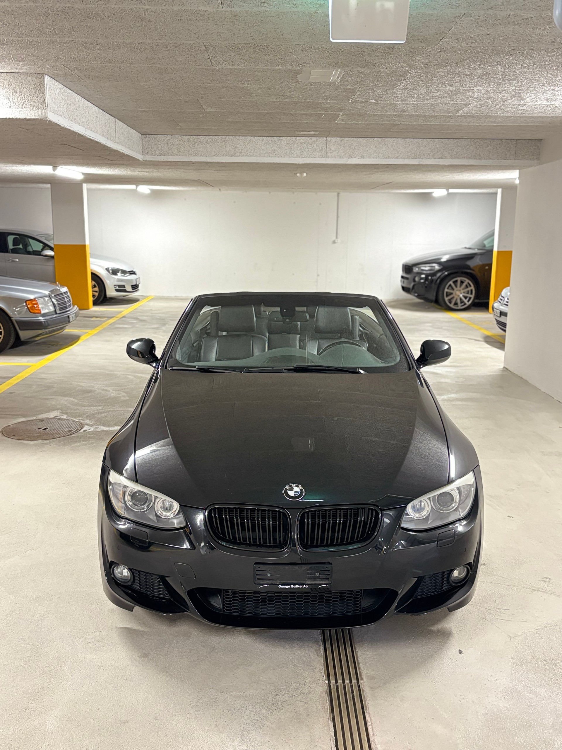 BMW 335i-image-4
