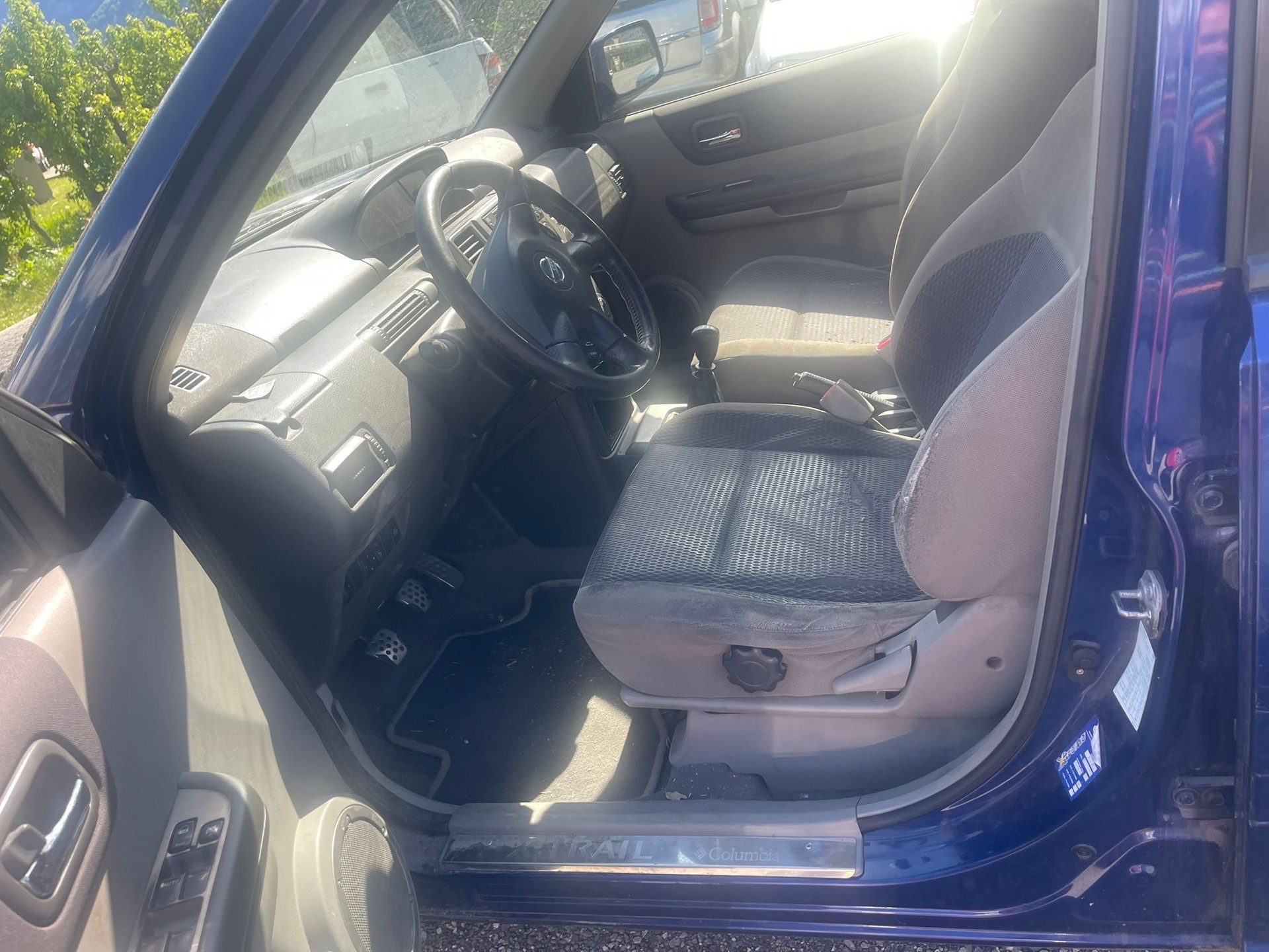 NISSAN X-Trail 2.2 DCI Columbia 4WD-image-4