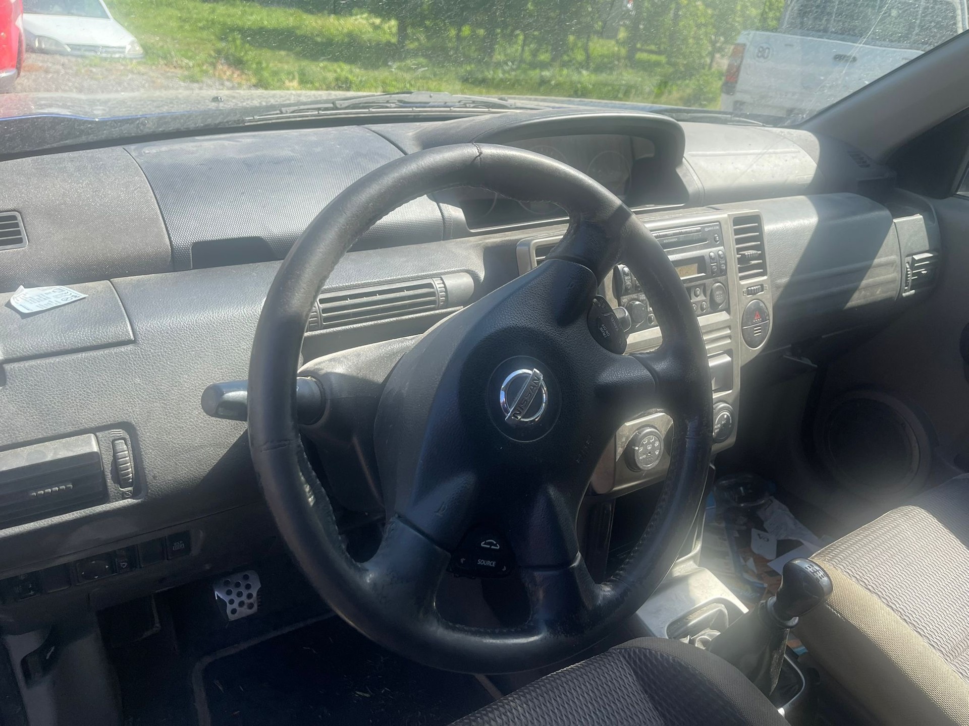 NISSAN X-Trail 2.2 DCI Columbia 4WD-image-8