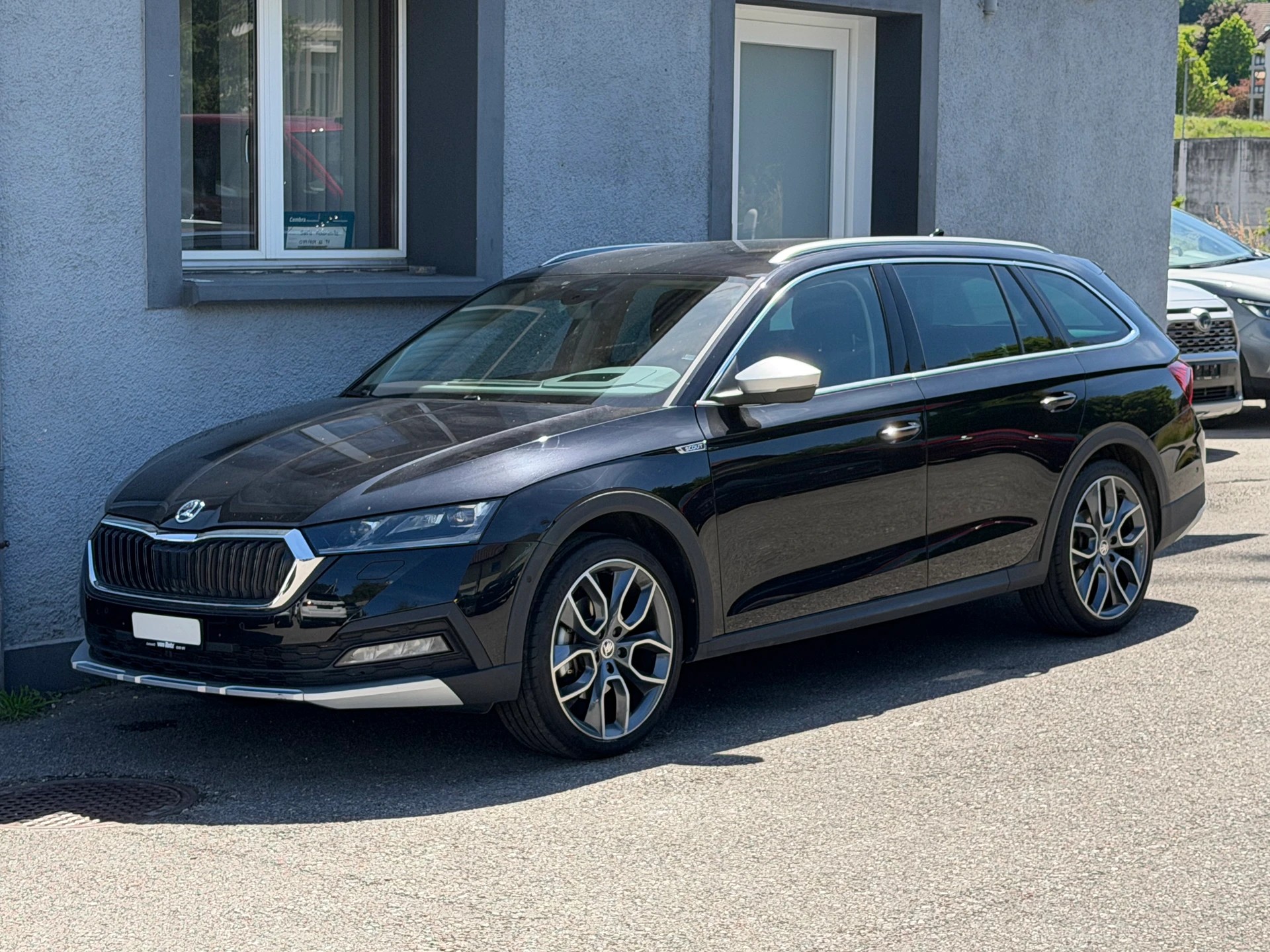 SKODA Octavia Combi 2.0 TDI DSG Scout 4x4