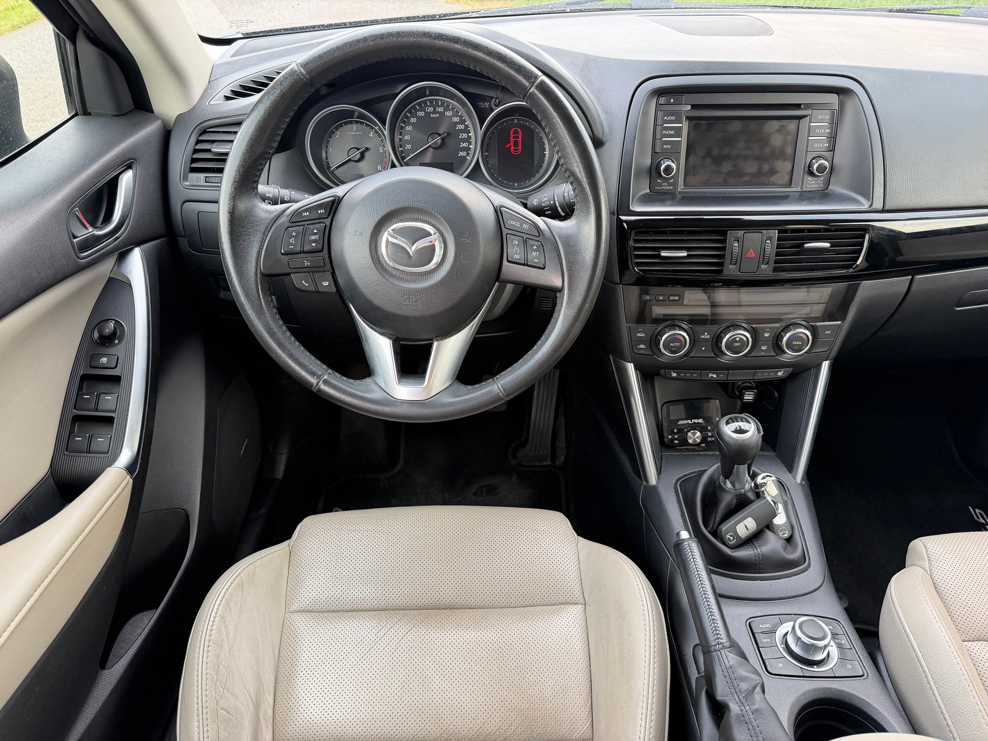 MAZDA CX-5 2.2 D HP Revolution AWD-image-11