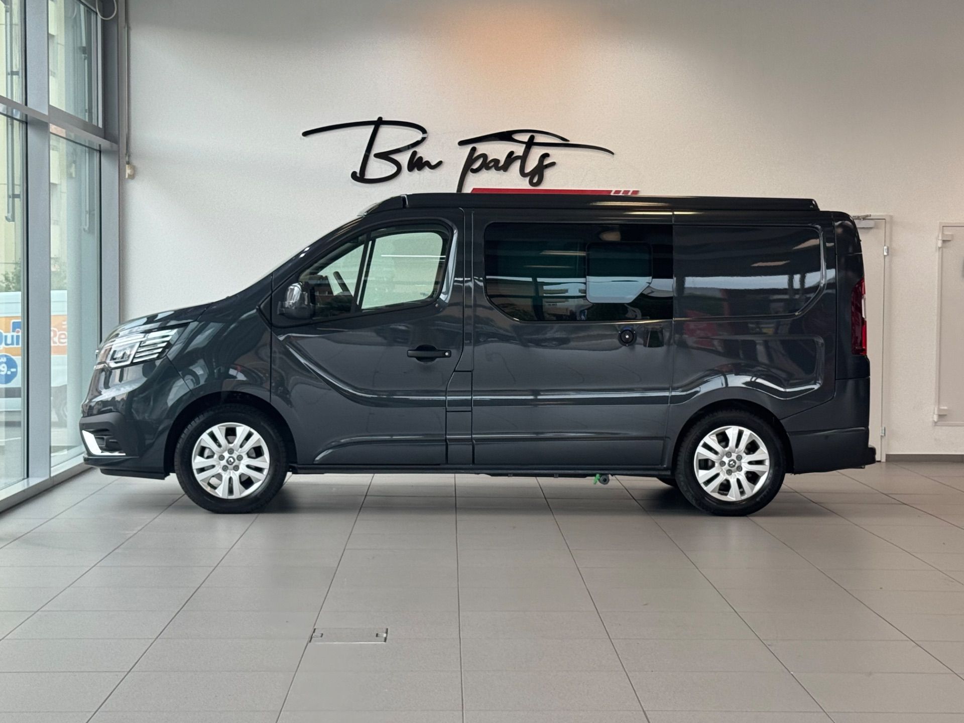 RENAULT Trafic Blue dCi 170 Spacenomad Iconic EDC-image-2