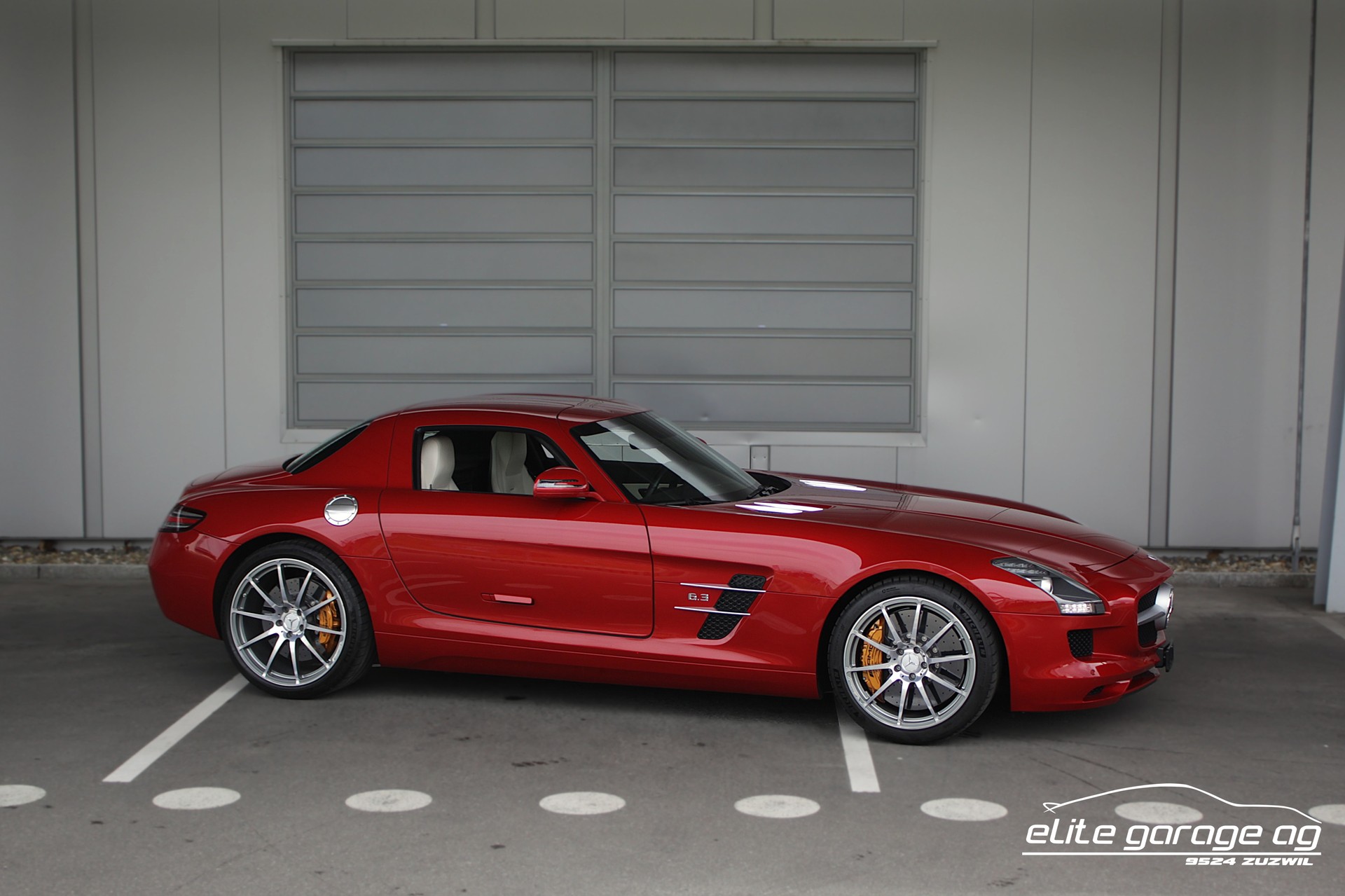 MERCEDES-BENZ SLS 63 AMG Speedshift-image-6