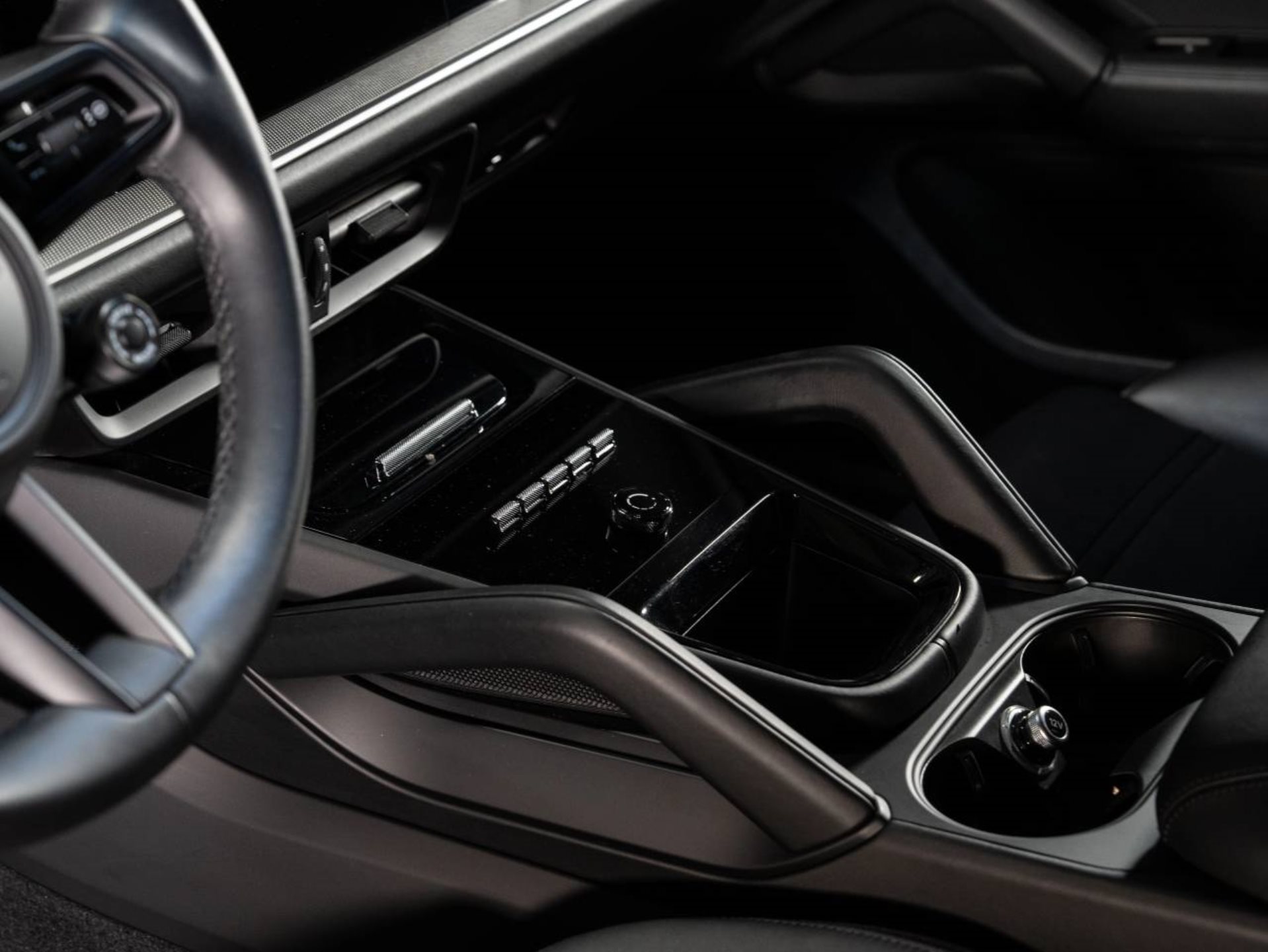 PORSCHE Cayenne S E-Hybrid Coupé-image-13