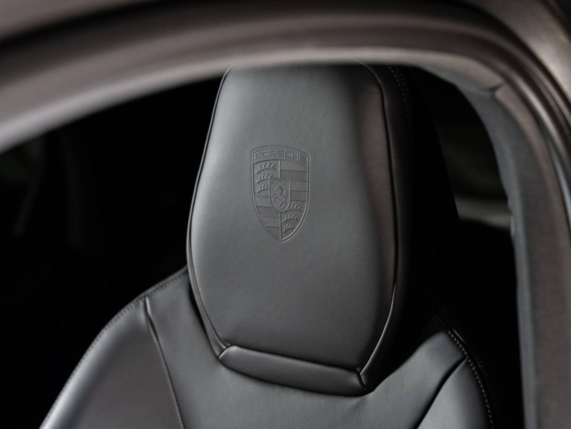 PORSCHE Cayenne S E-Hybrid Coupé-image-18