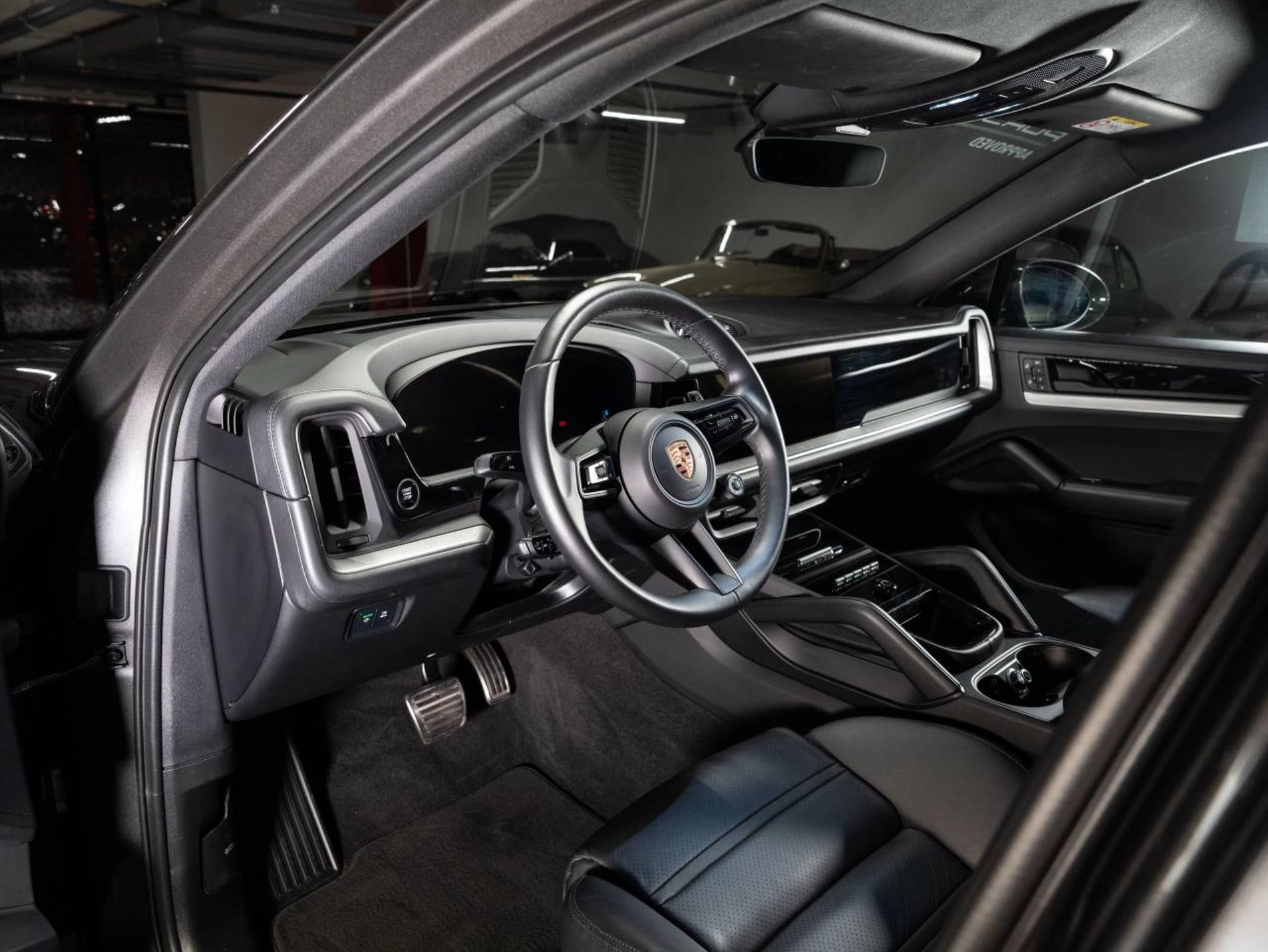 PORSCHE Cayenne S E-Hybrid Coupé-image-3