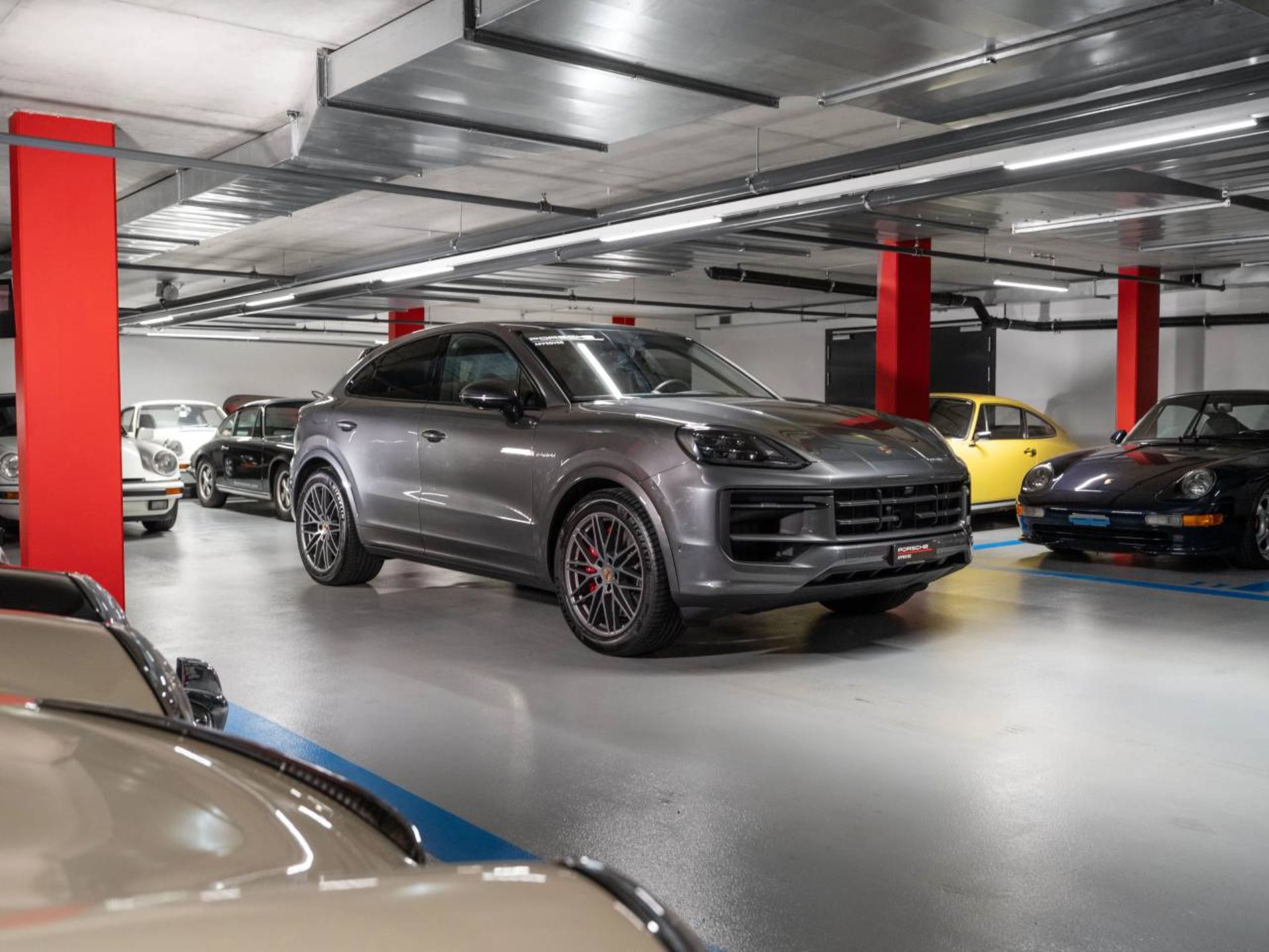 PORSCHE Cayenne S E-Hybrid Coupé-image-5