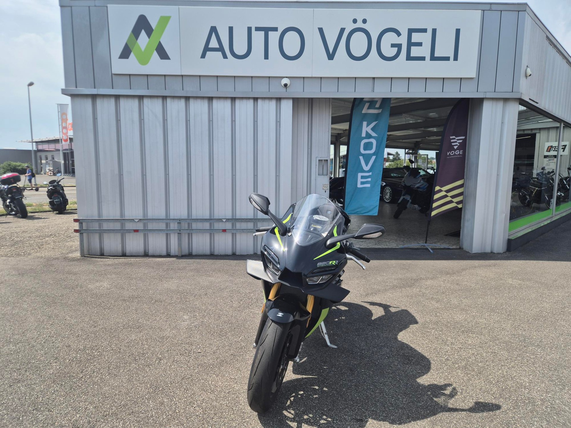 ZXMOTO 820RR-showroom-element-1