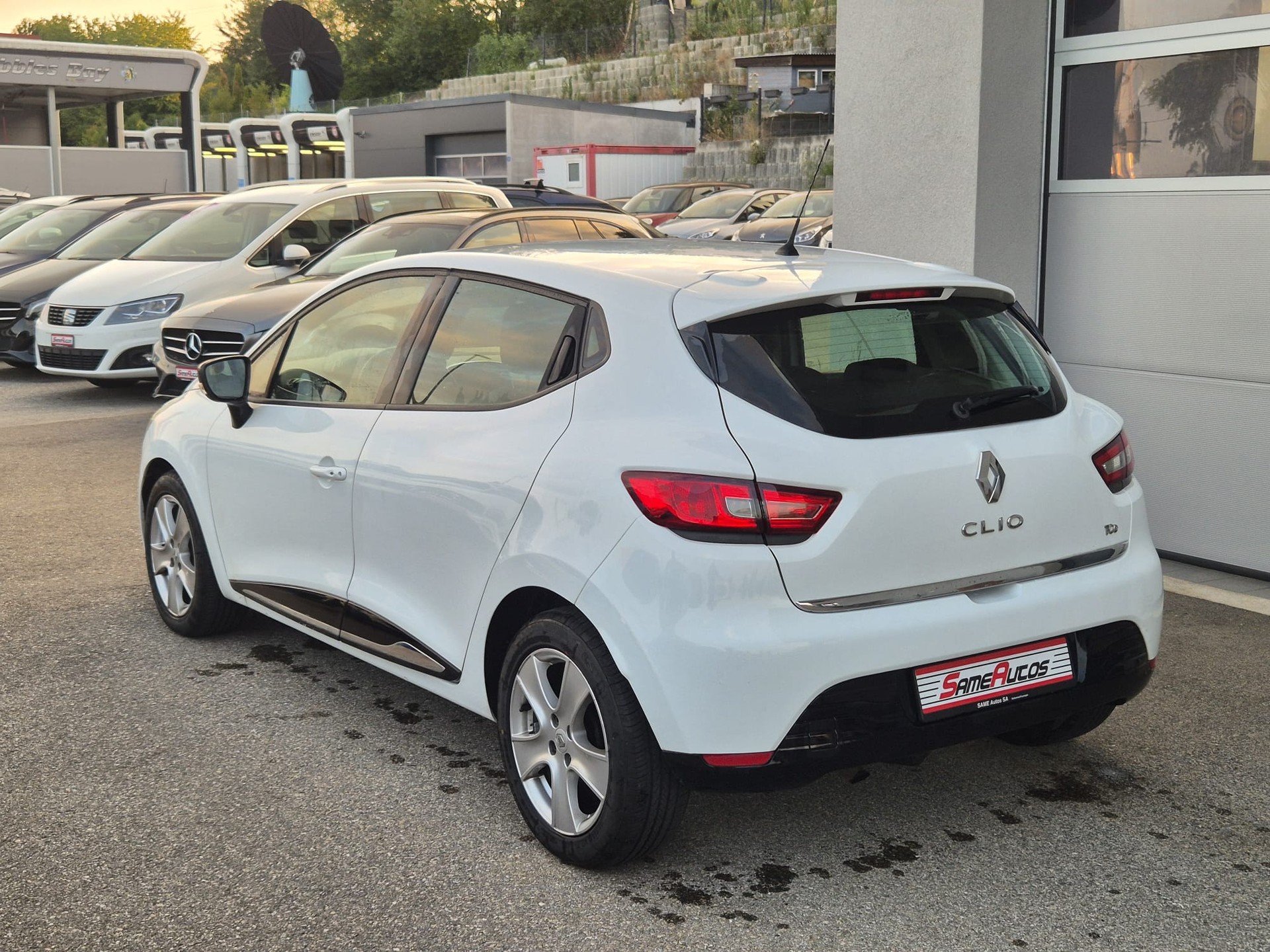 RENAULT Clio 0.9 12V Dynamique-image-3