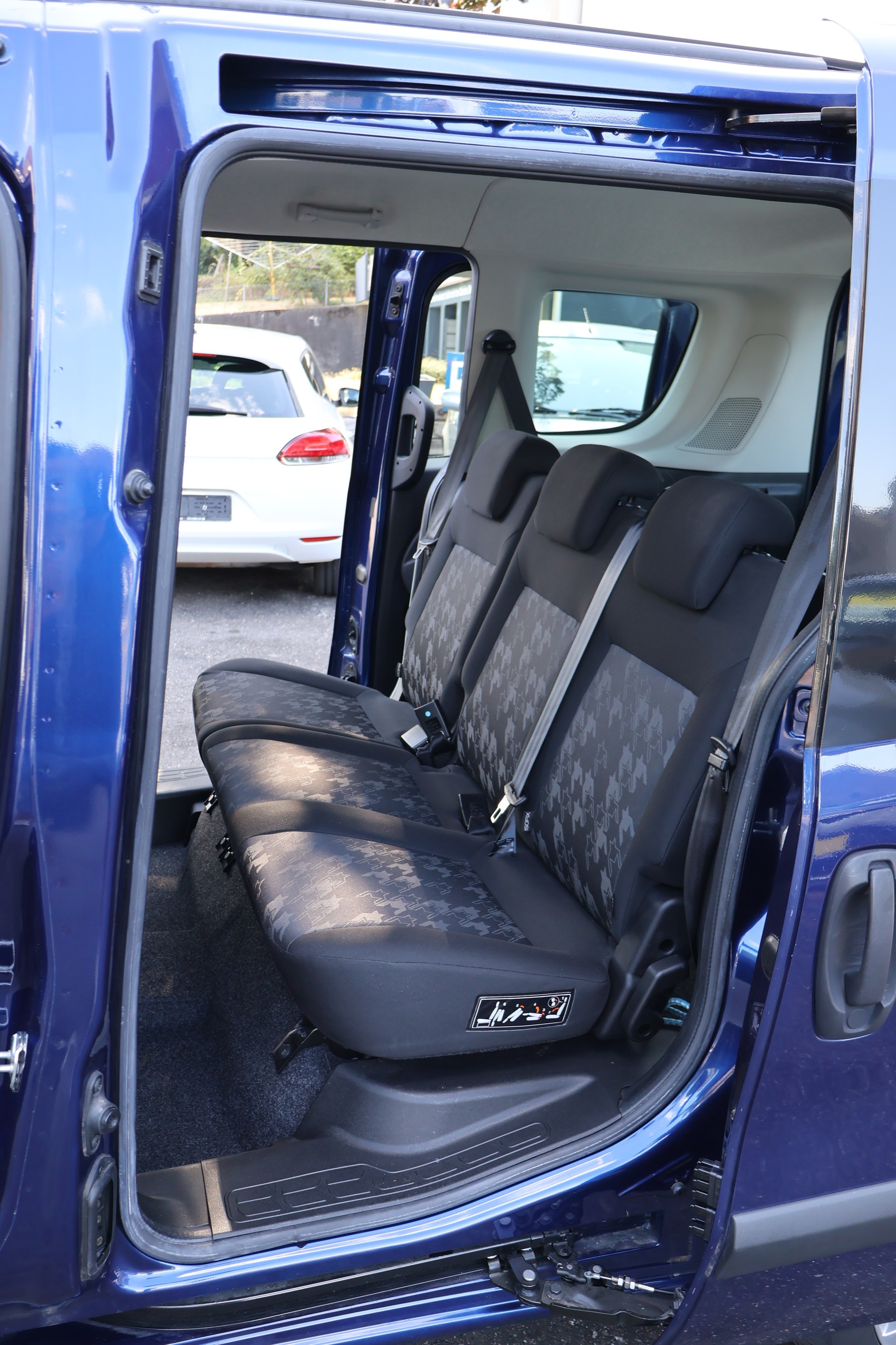 OPEL Combo 1.4 Turbo Cosmo L1H1-image-13