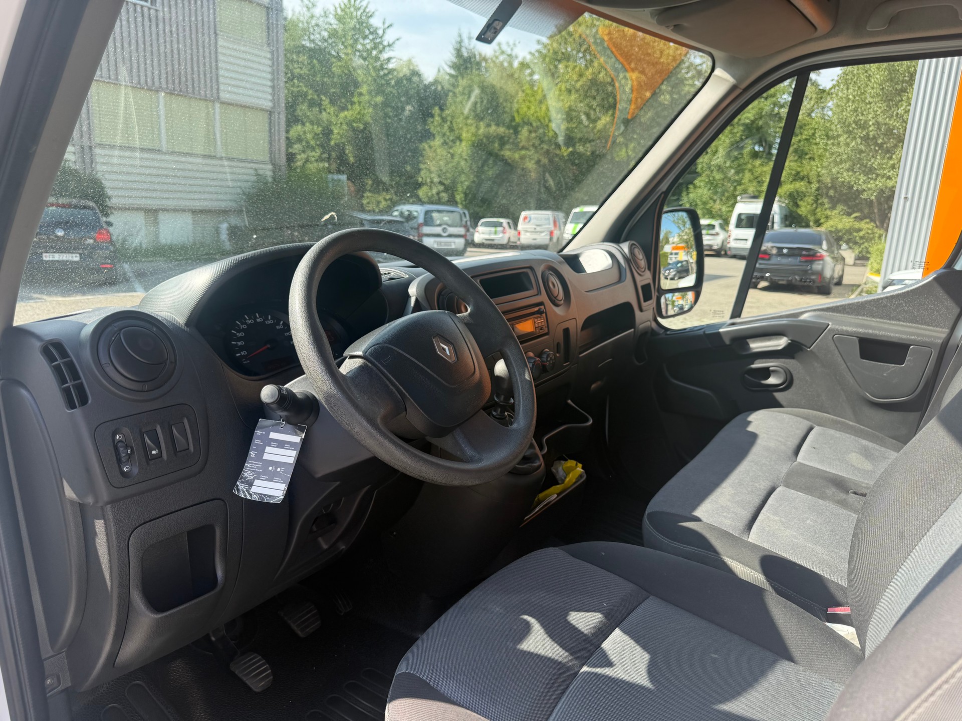 RENAULT Master T35 dCi130 L2-image-3