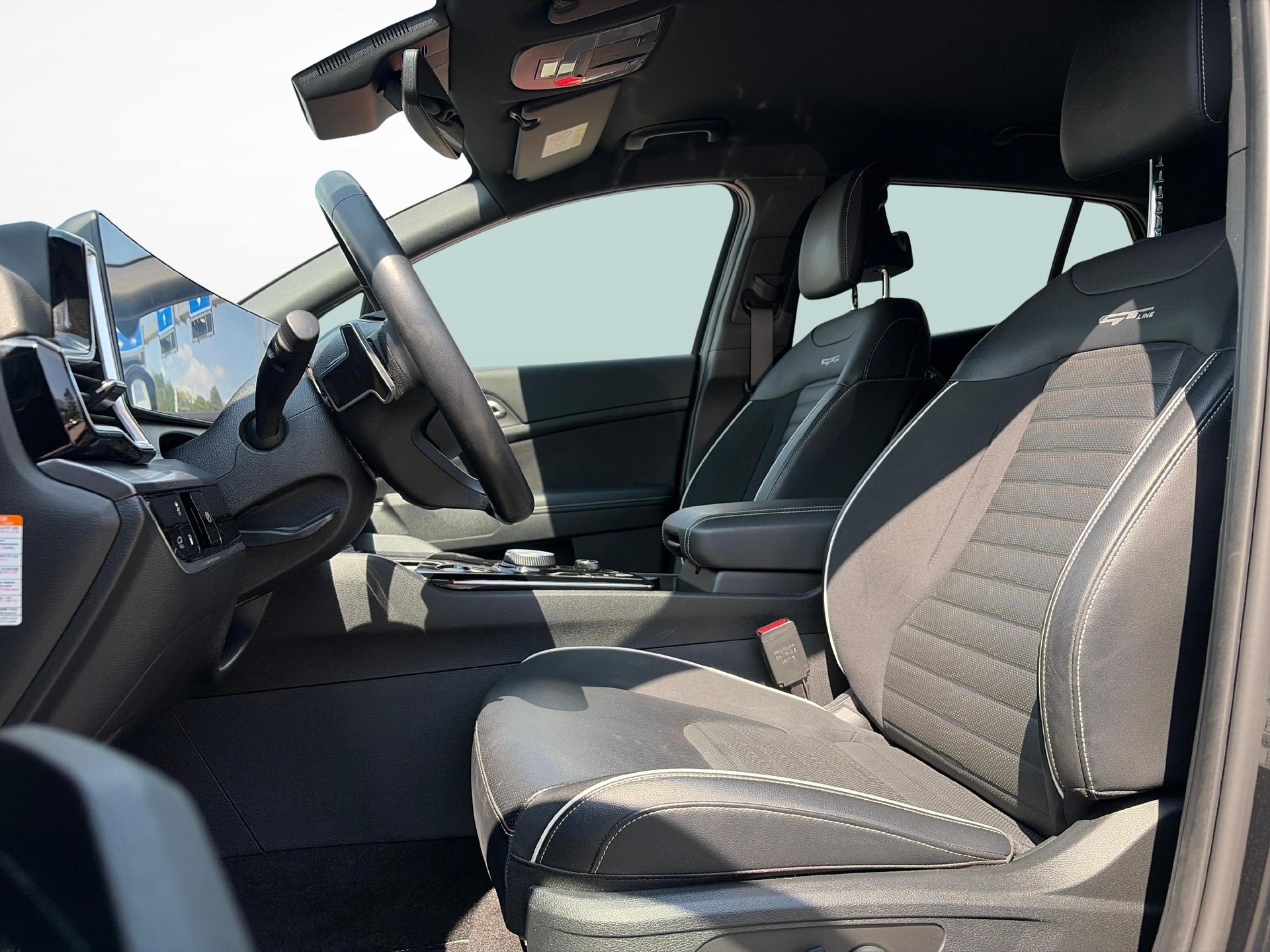 KIA Sportage 1.6 T-GDi PHEV GT-Line-image-9