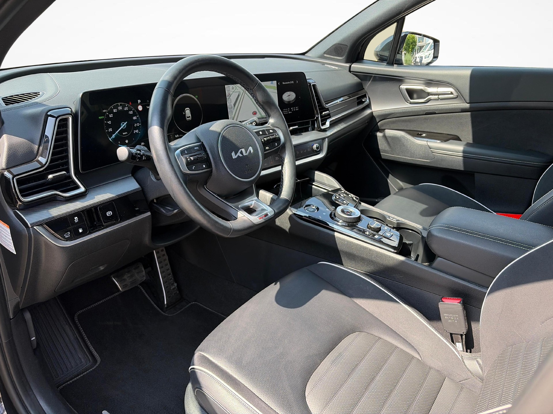KIA Sportage 1.6 T-GDi PHEV GT-Line-image-8