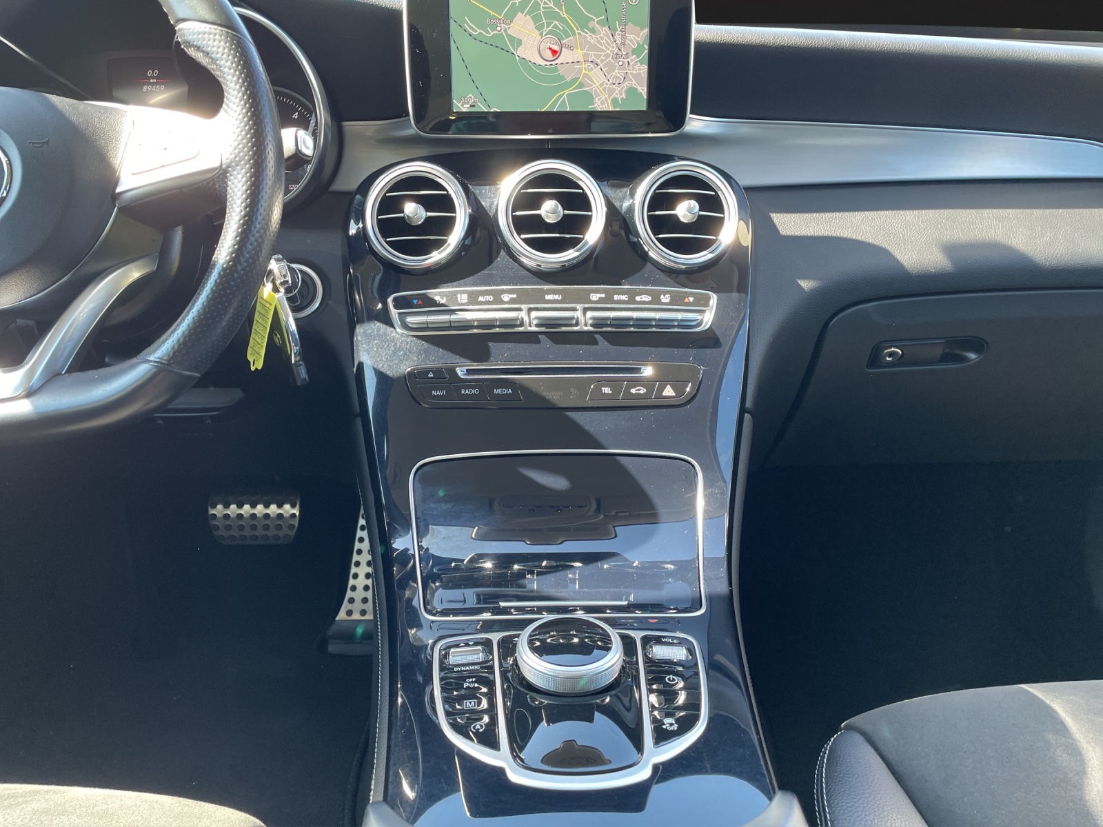 MERCEDES-BENZ GLC 250 d Exclusive 4Matic 9G-Tronic-image-10