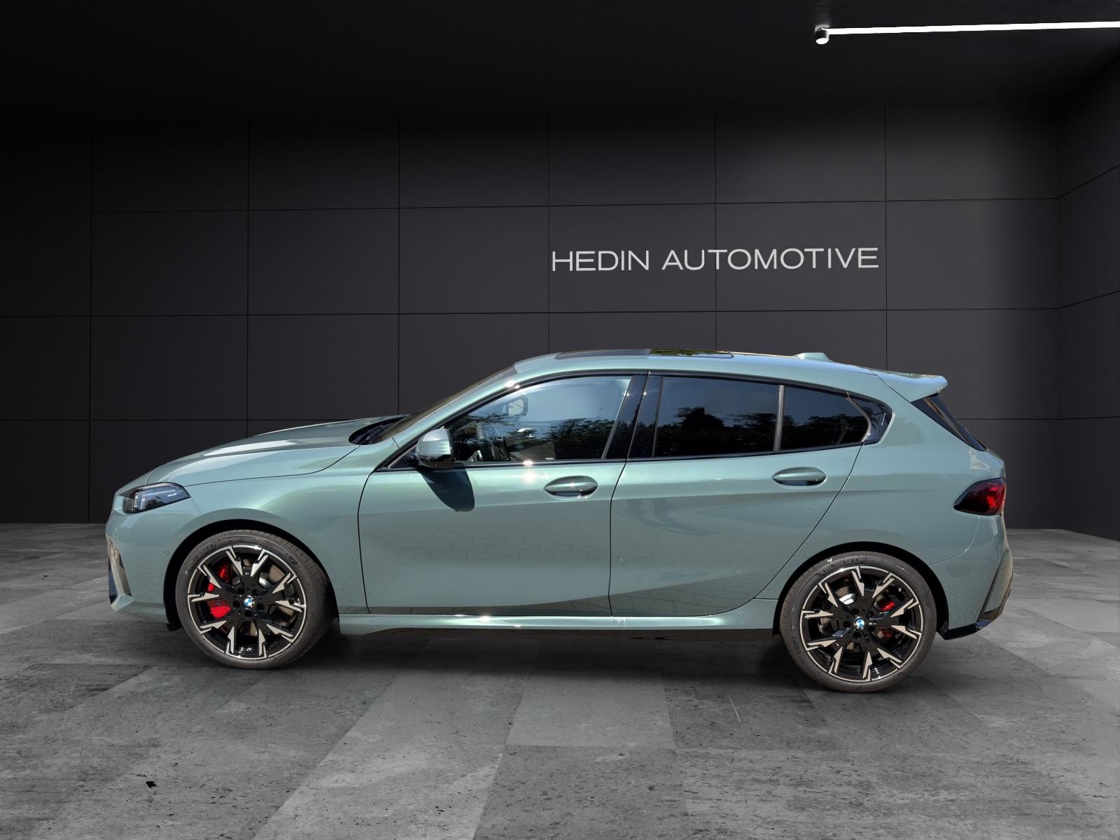 BMW 123 xDrive-showroom-element-3