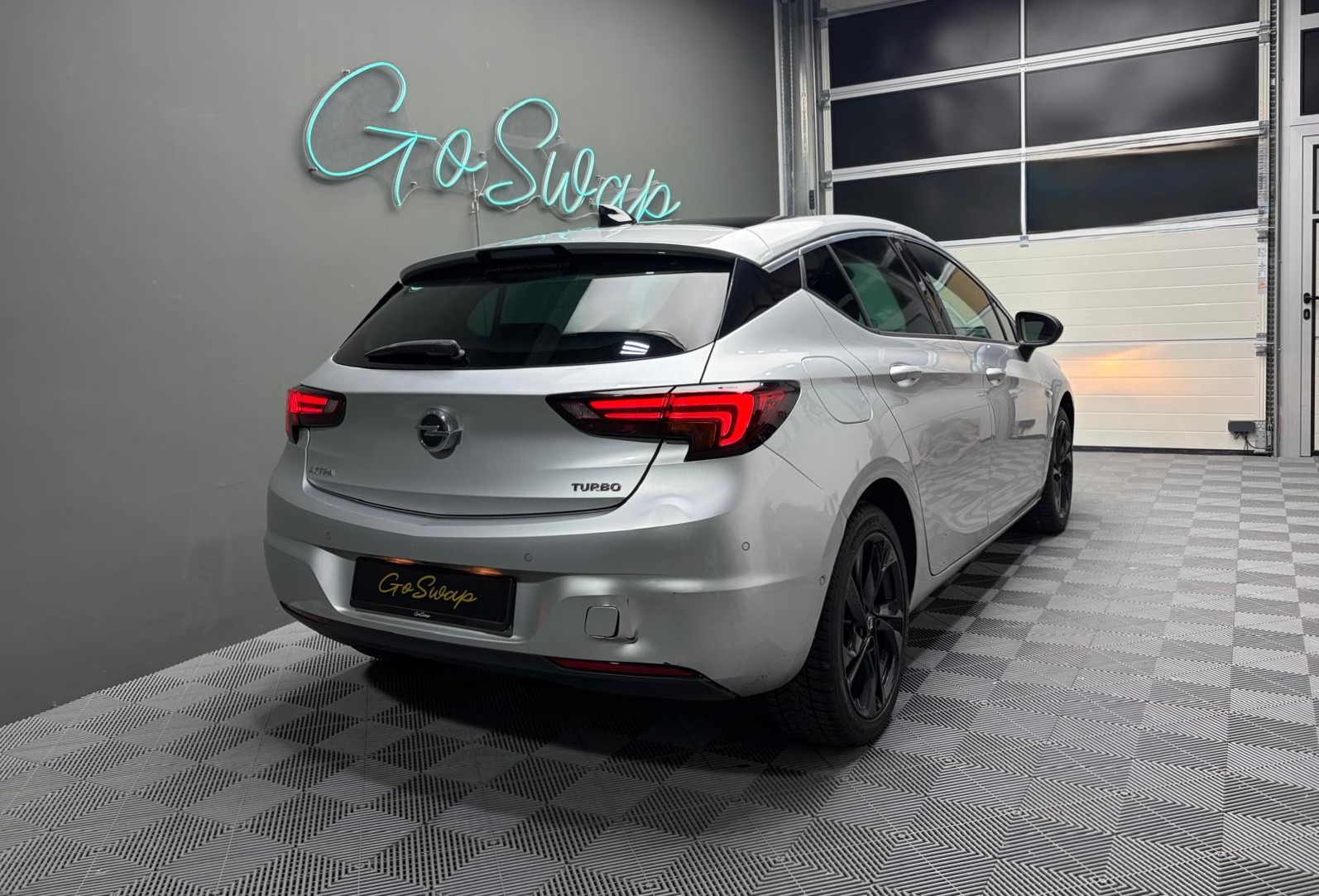 OPEL Astra 1.4i Turbo Excellence - Caméra de recul - Expertise du jour-image-2