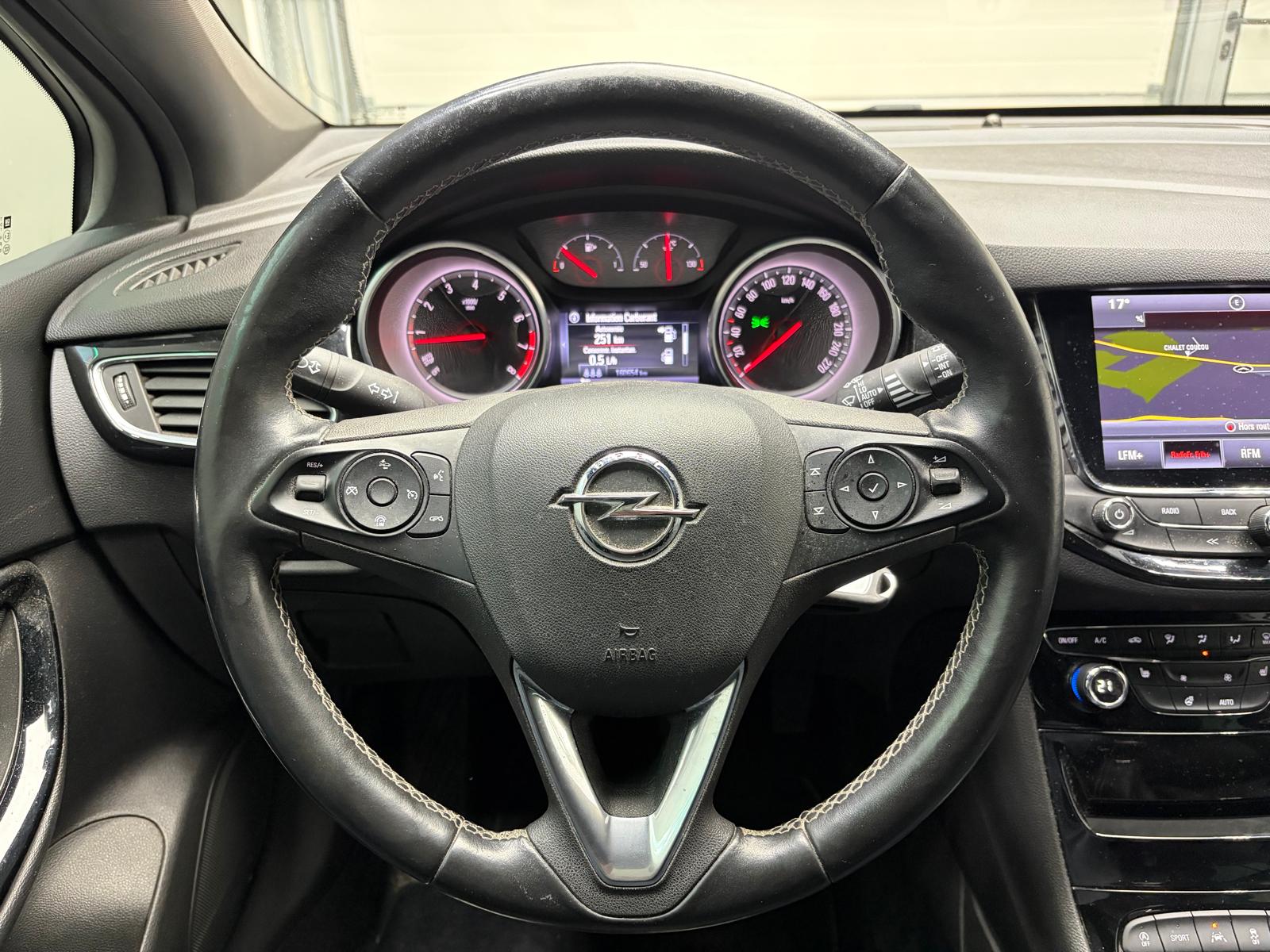 OPEL Astra 1.4i Turbo Excellence - Caméra de recul - Expertise du jour-image-15