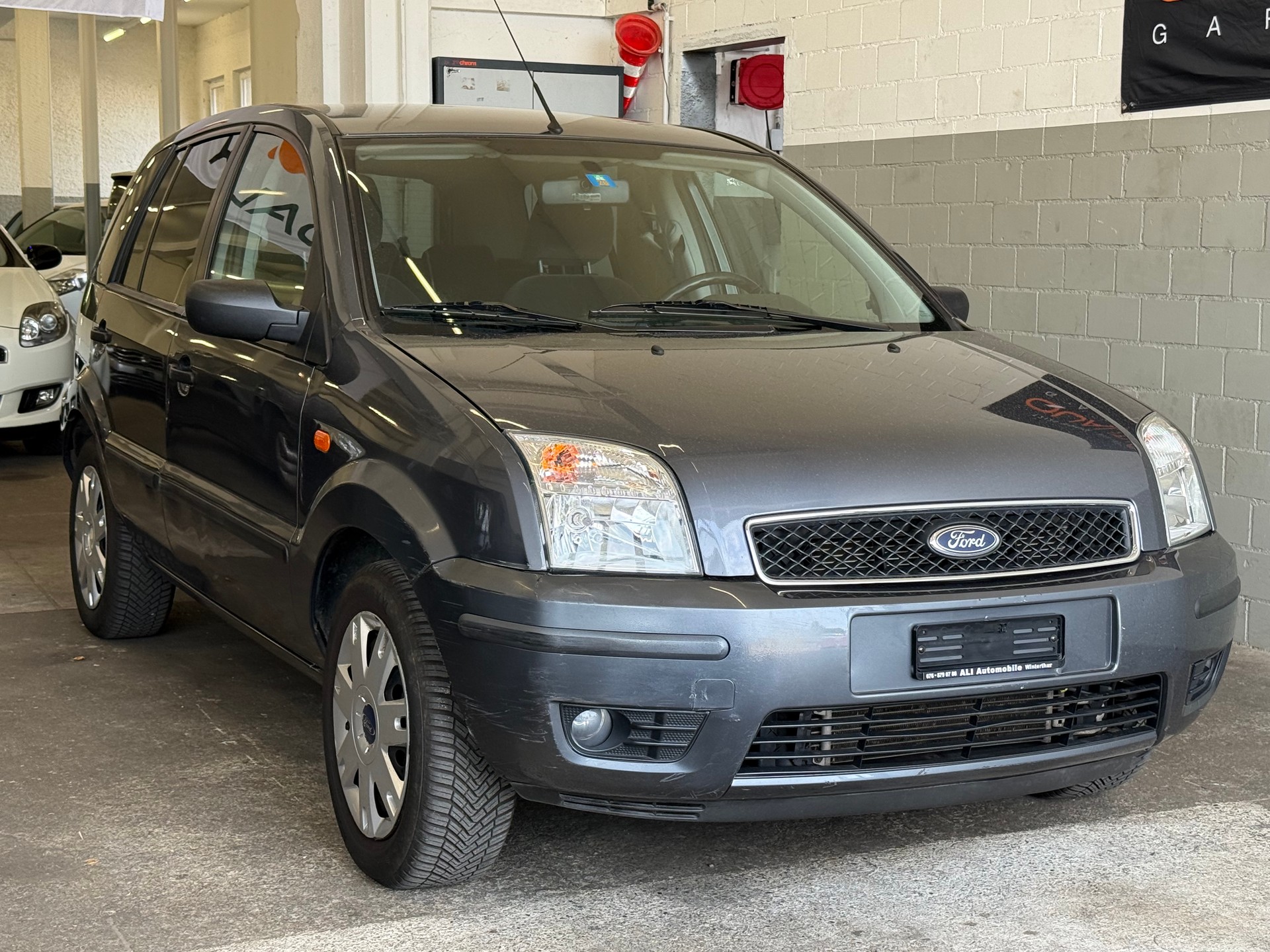 FORD Fusion 1.6 16V Trend-image-0