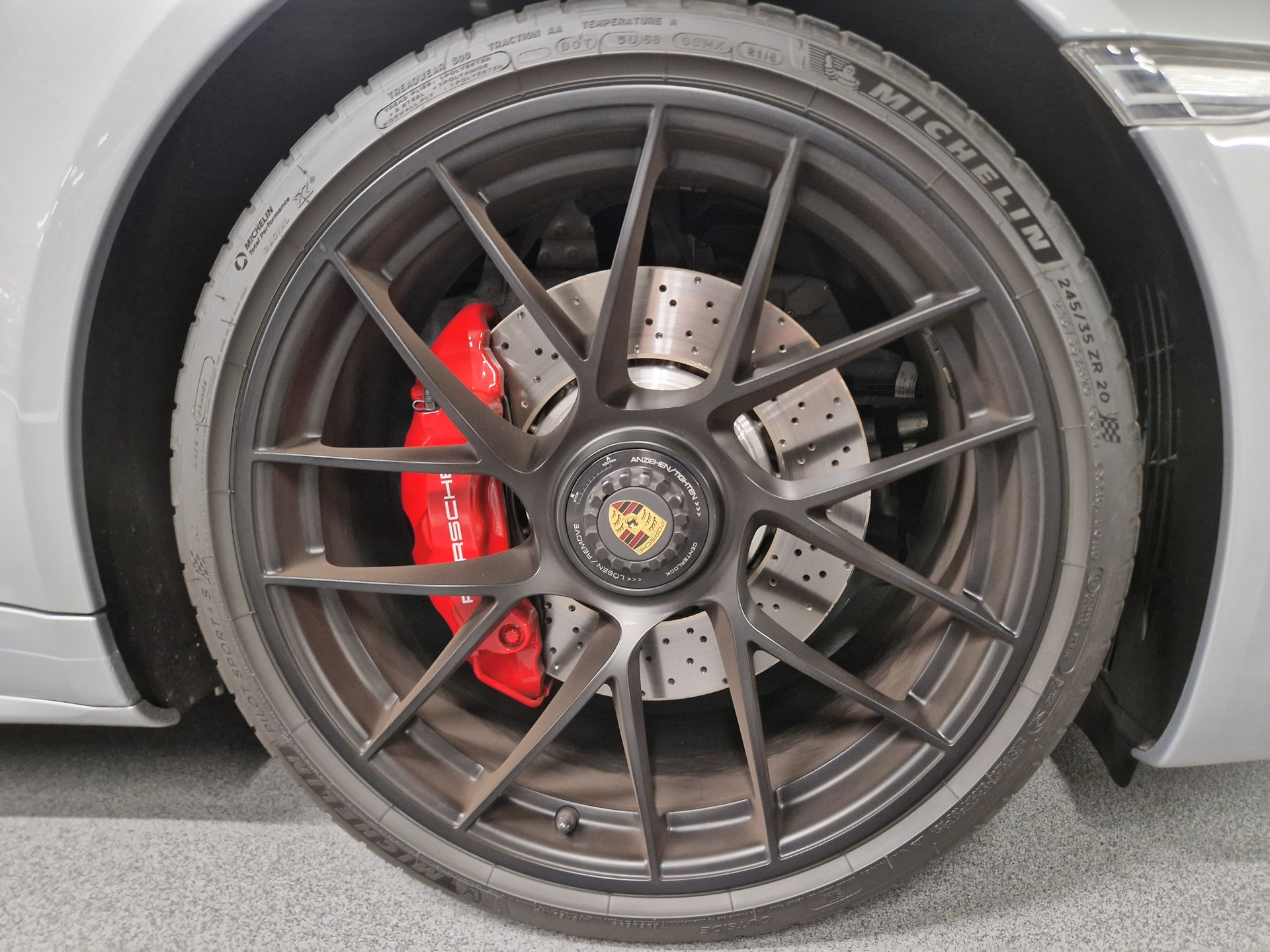 PORSCHE 3.0 Carrera GTS PDK-image-9