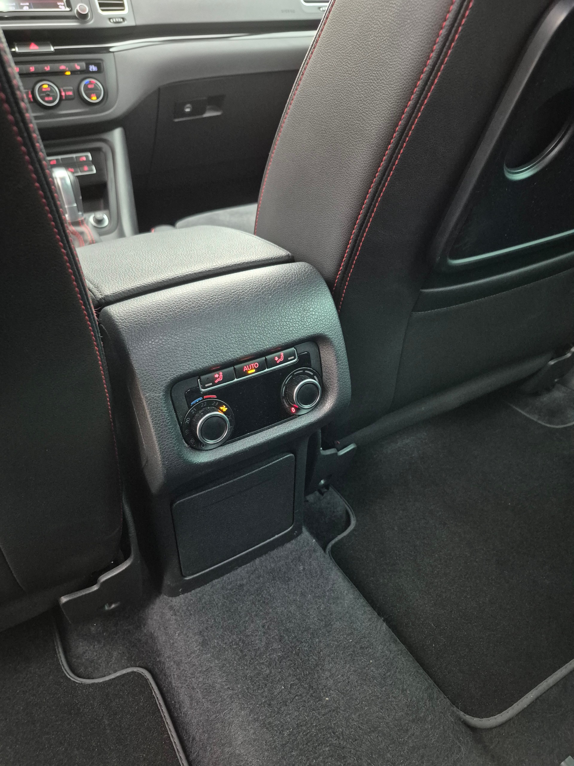 SEAT 2.0 TDI 177 Hola FR 4x4DSG S/S-image-11