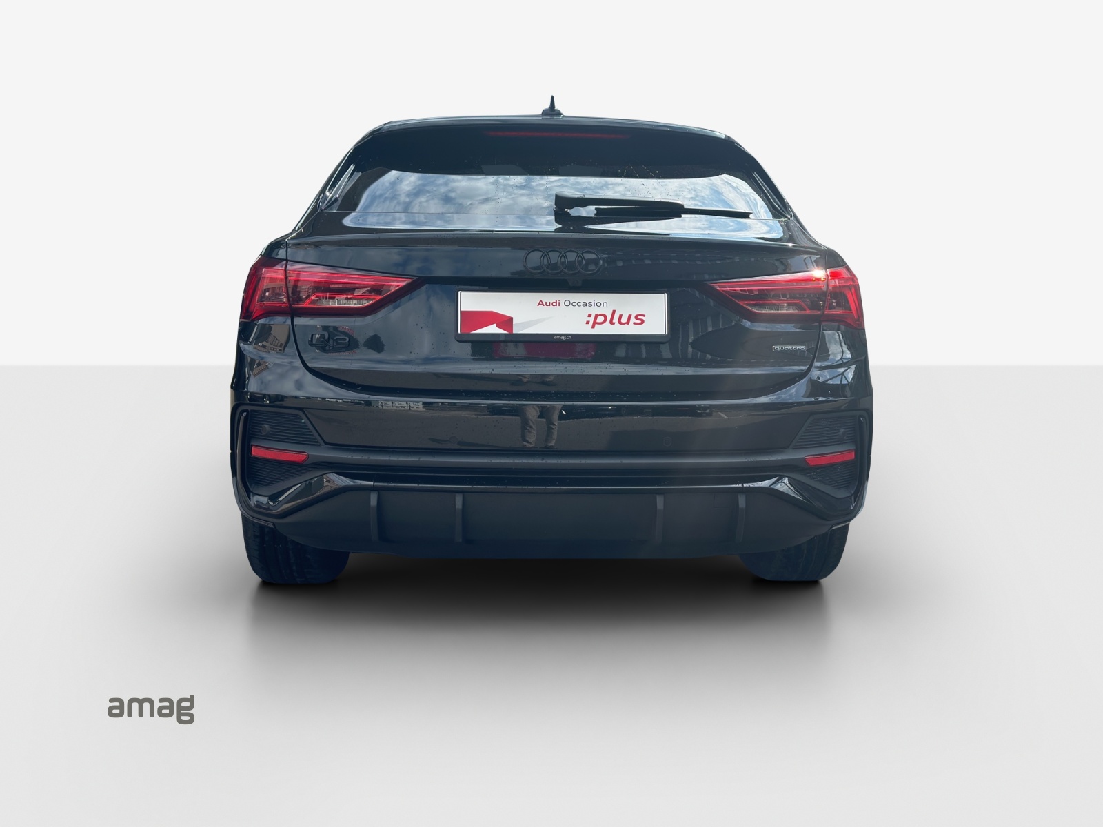 AUDI Q3 Sportback 40 TFSI S line quattro S-tronic-image-3