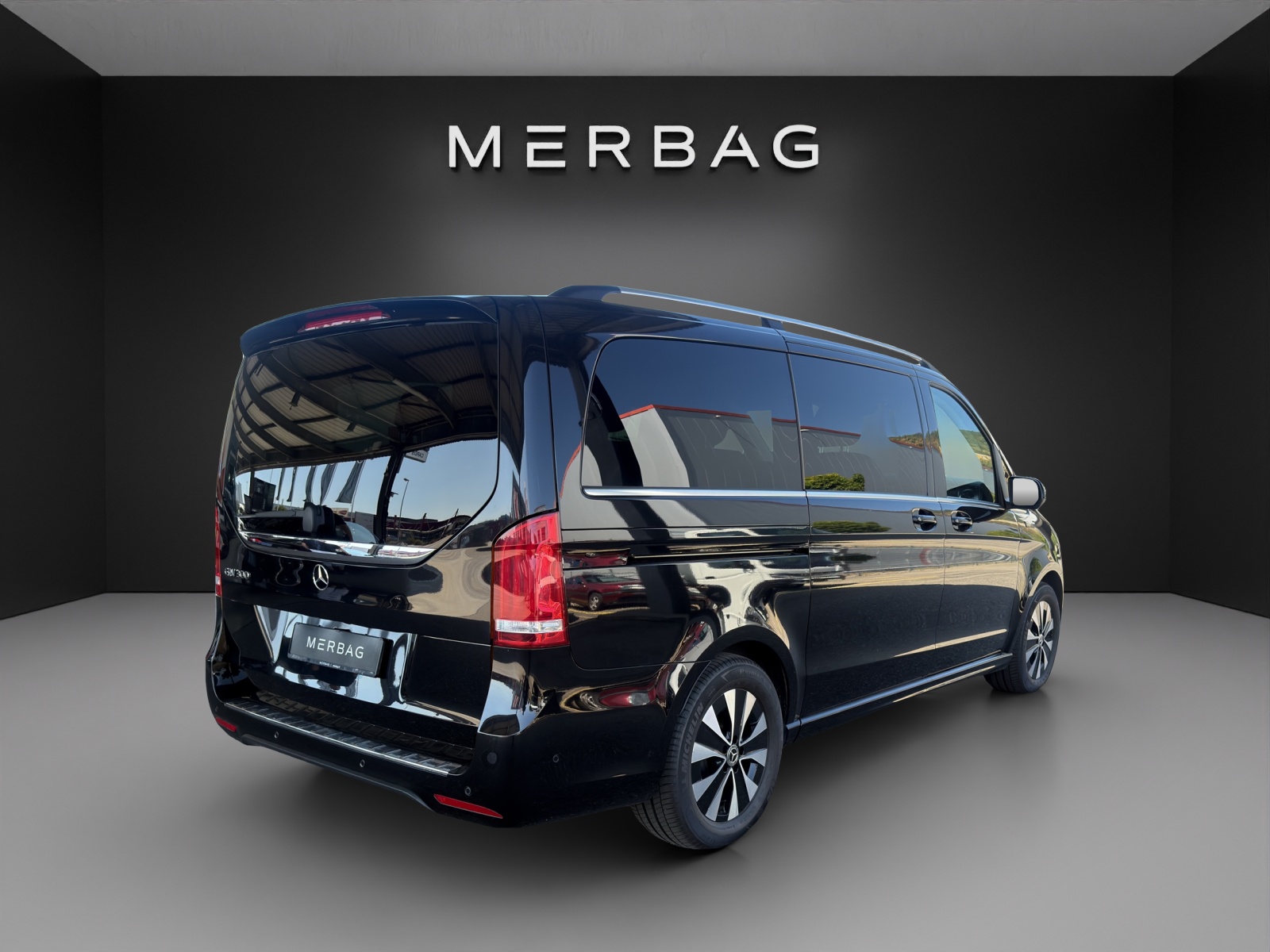 MERCEDES-BENZ EQV 300 Avantgarde lang-image-5