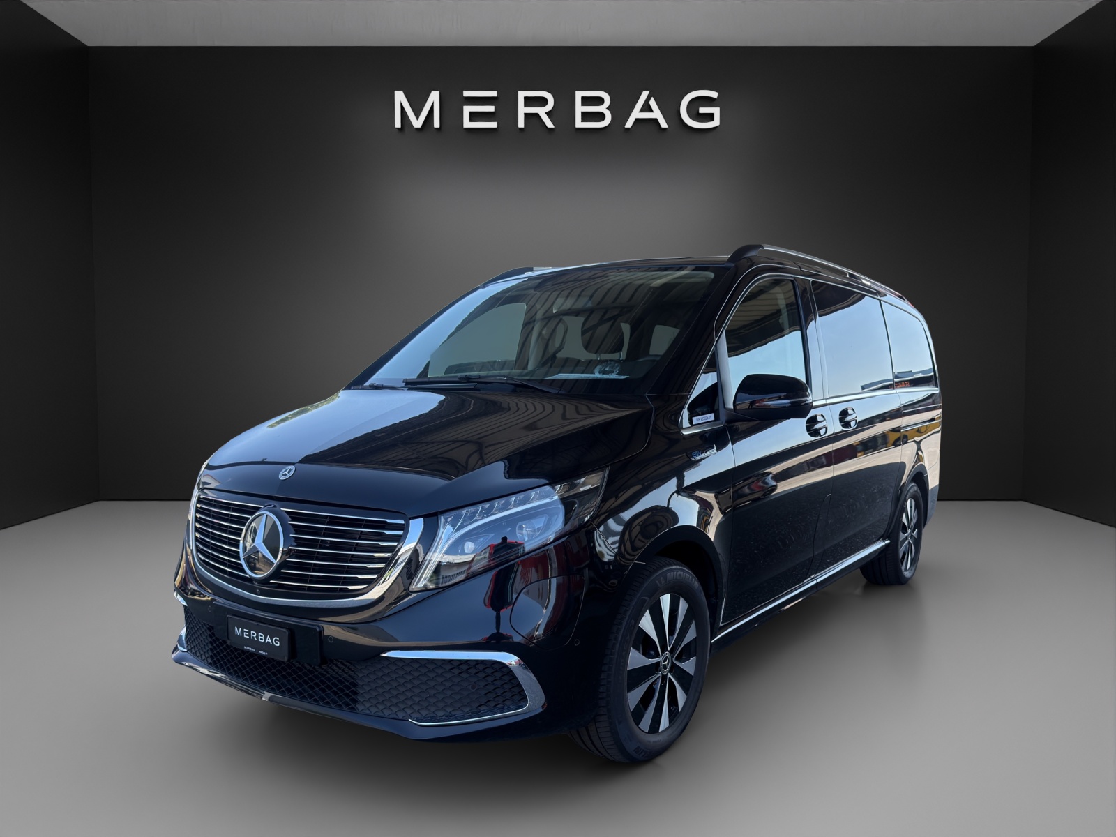 MERCEDES-BENZ EQV 300 Avantgarde lang-image-0