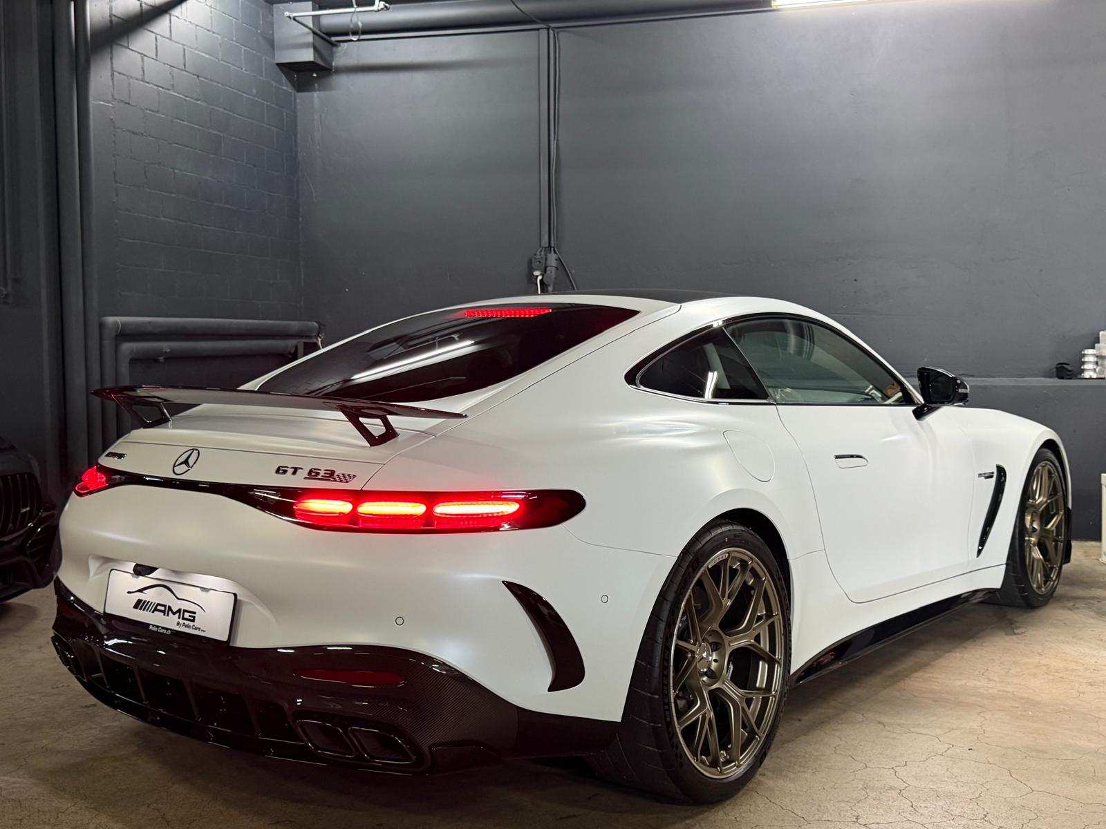 MERCEDES-BENZ AMG GT 63 PRO Limited Magno White Matt Performance 4Matic+ Executive 1of1 Edition-image-6