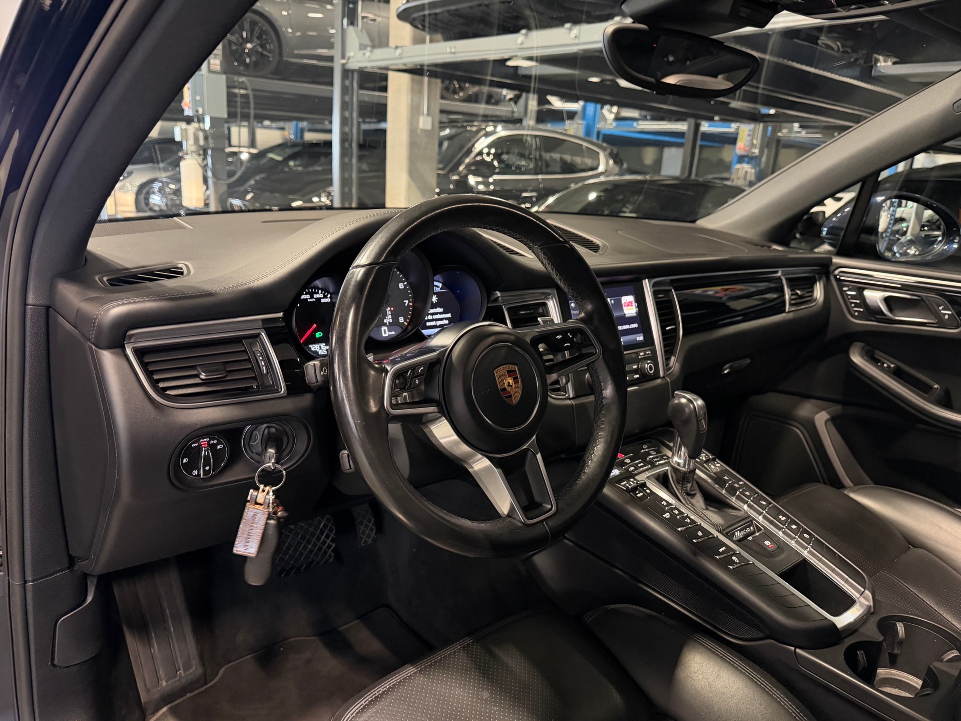 PORSCHE Macan S PDK *CH VHC*-image-6
