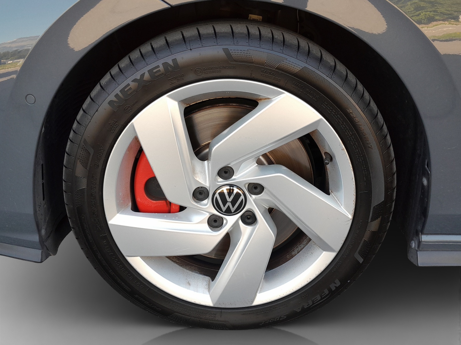 VW Golf 2.0 TSI GTI DSG-image-13