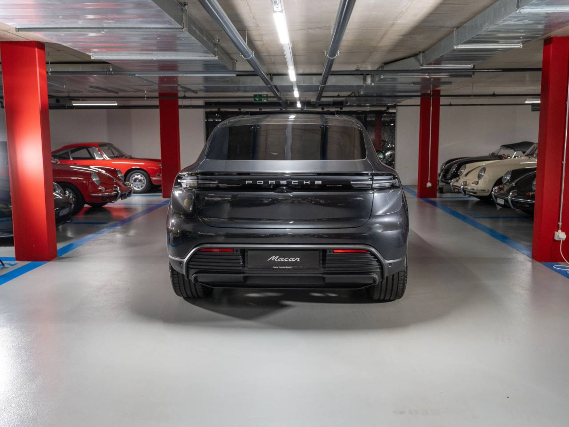 PORSCHE Macan 4S-image-7