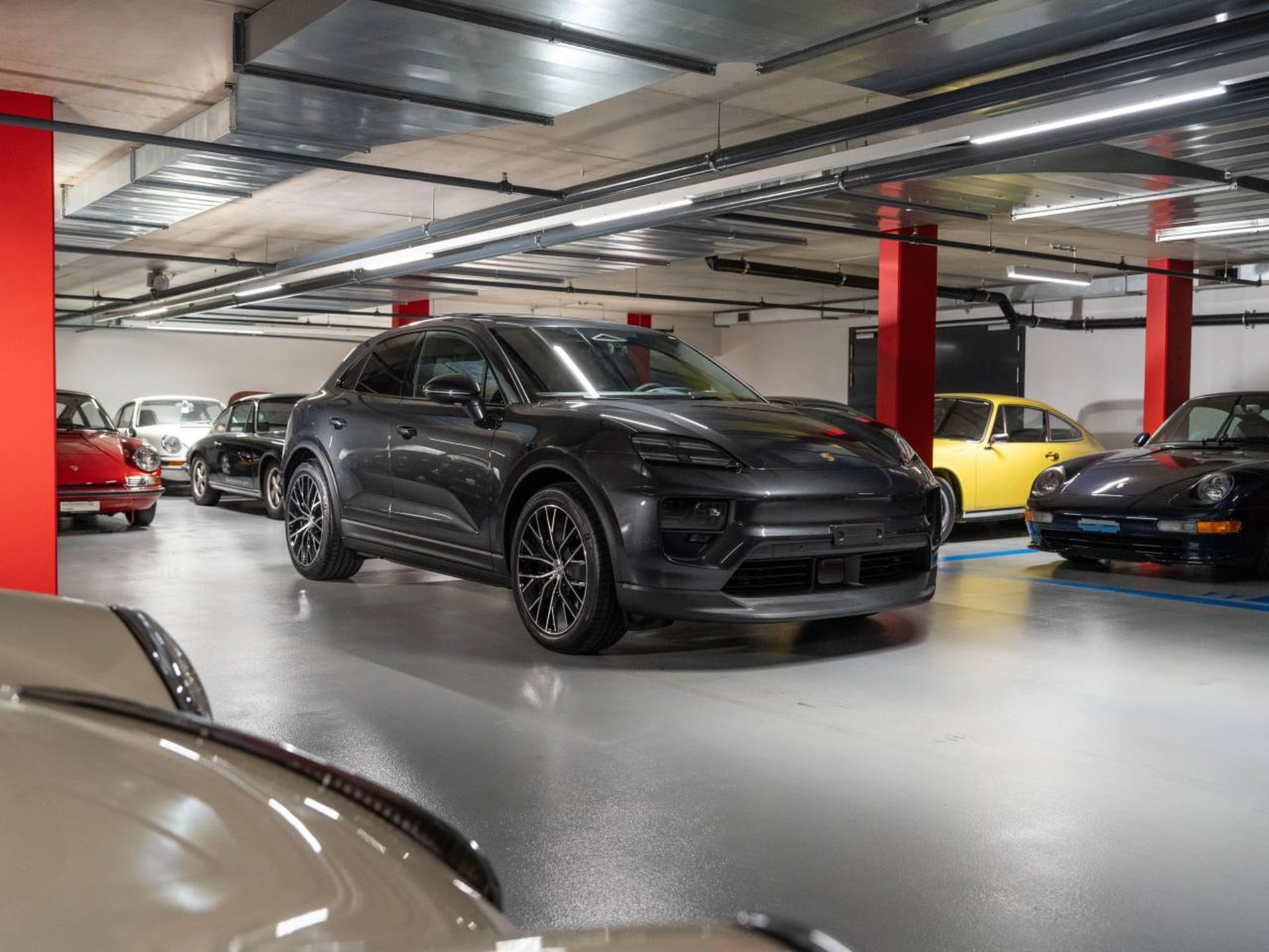 PORSCHE Macan 4S-image-5