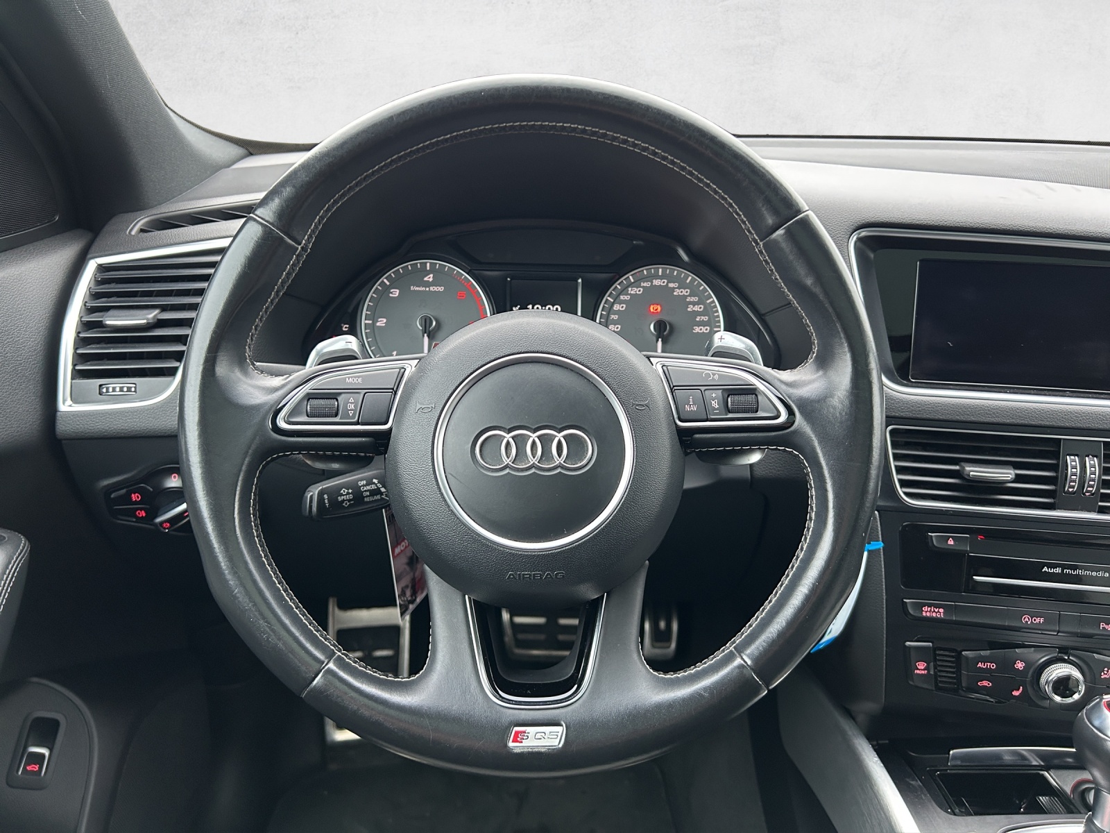 AUDI SQ5 3.0 TDI quattro tiptronic-image-10
