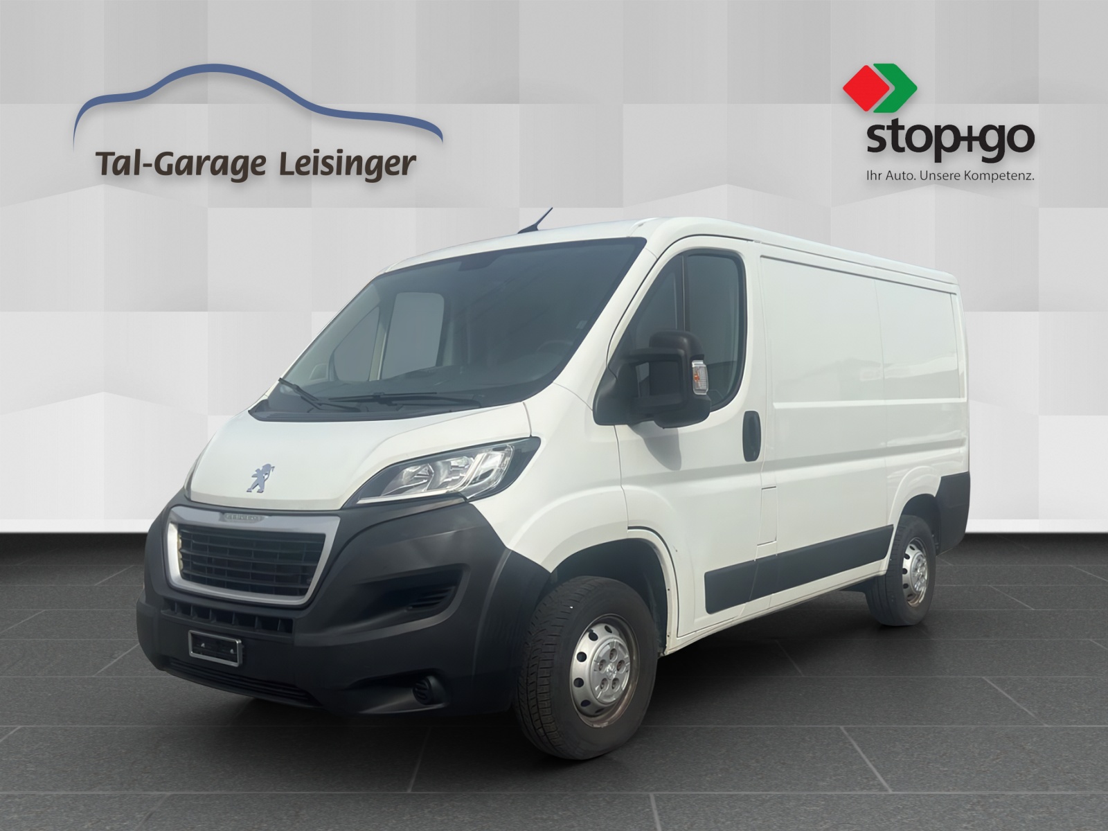 PEUGEOT Boxer 2.2 HDI 333 Premium L1H1-image-0