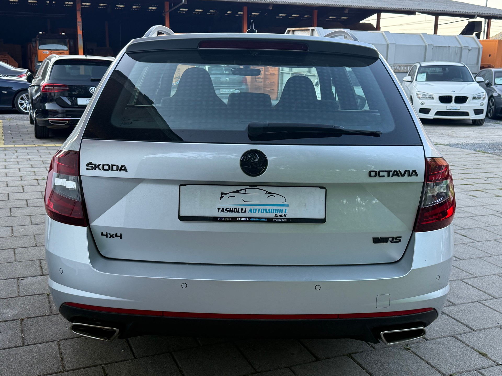 SKODA Octavia Combi 2.0 TDI RS Prag 4x4 DSG-image-4