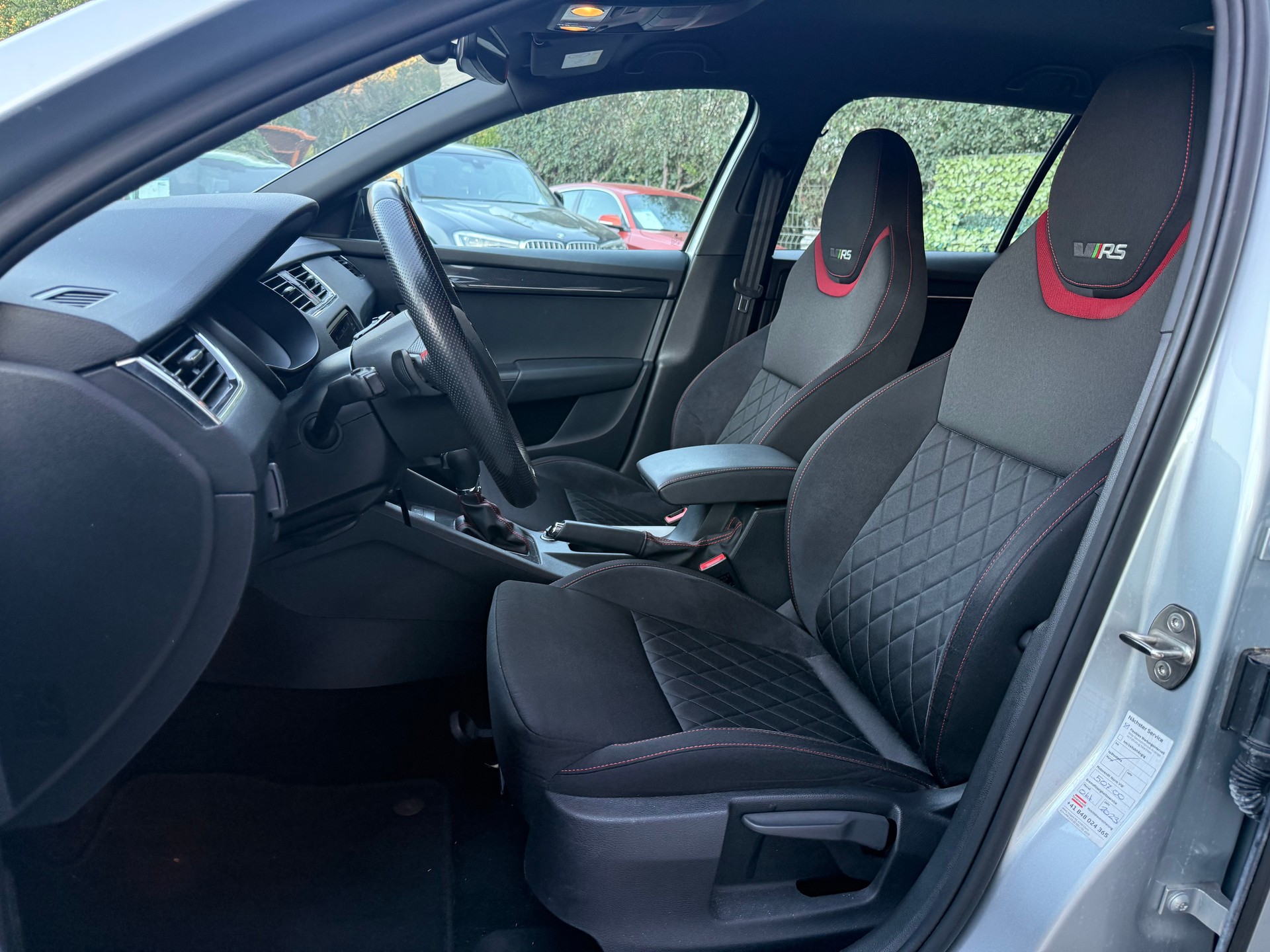 SKODA Octavia Combi 2.0 TDI RS Prag 4x4 DSG-image-13