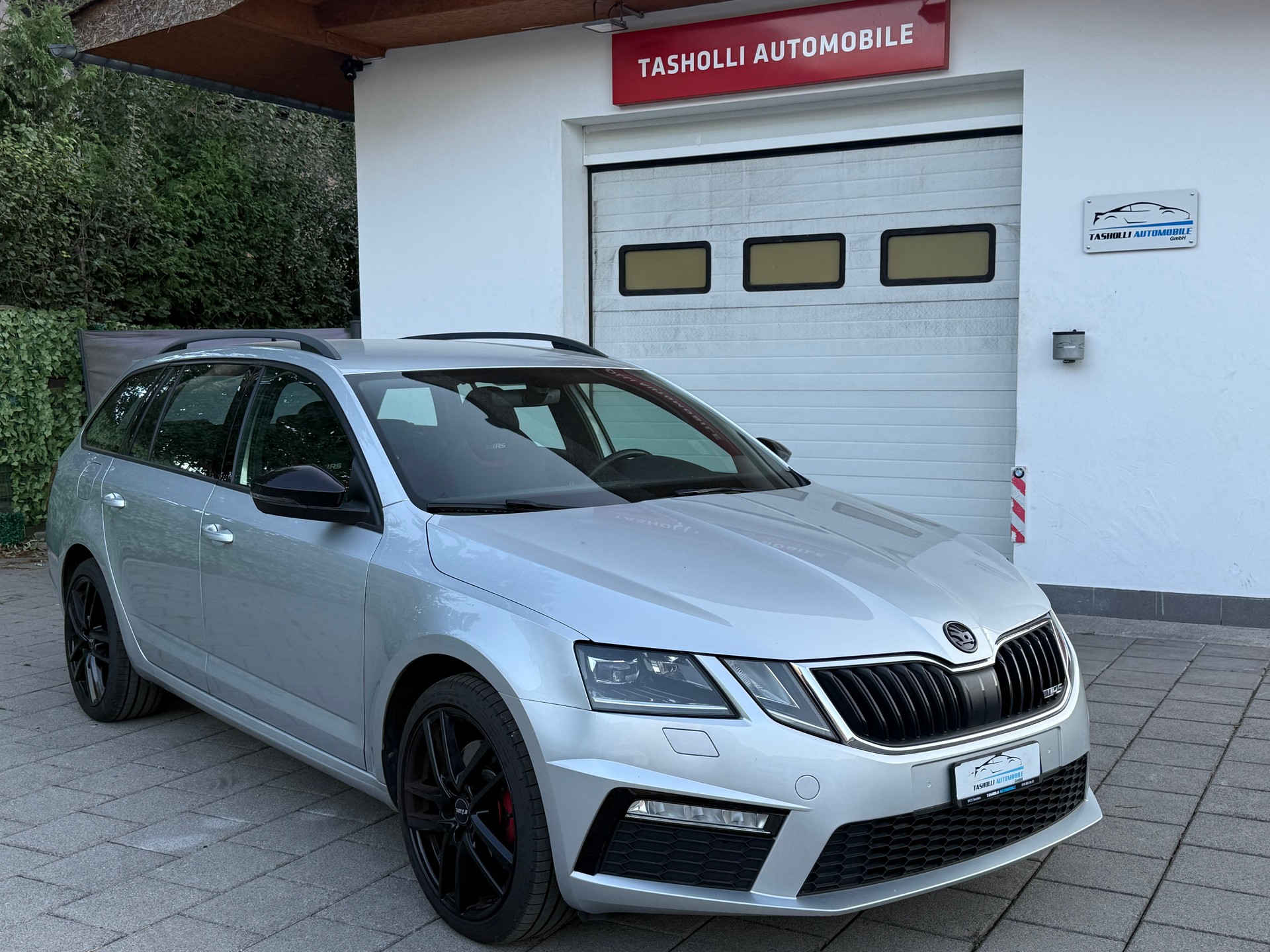 SKODA Octavia Combi 2.0 TDI RS Prag 4x4 DSG-image-0