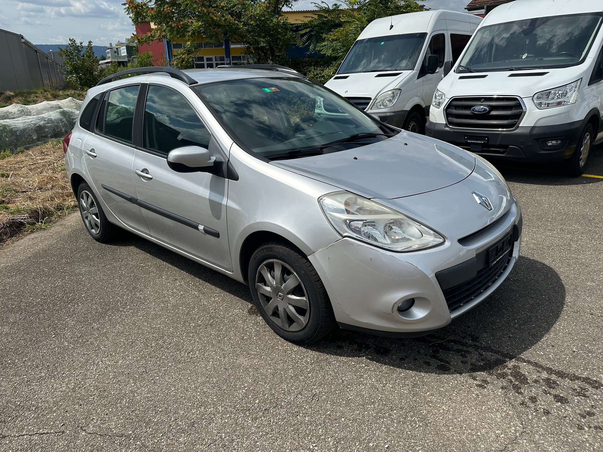 RENAULT Clio Grandtour 1.2 16V Expression-image-1