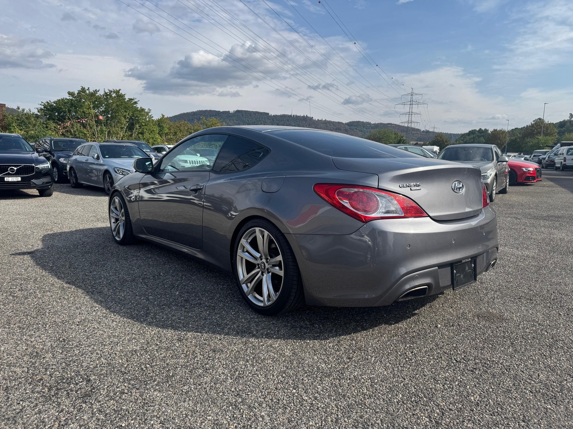 HYUNDAI Genesis 3.8 V6 Automatic-image-2