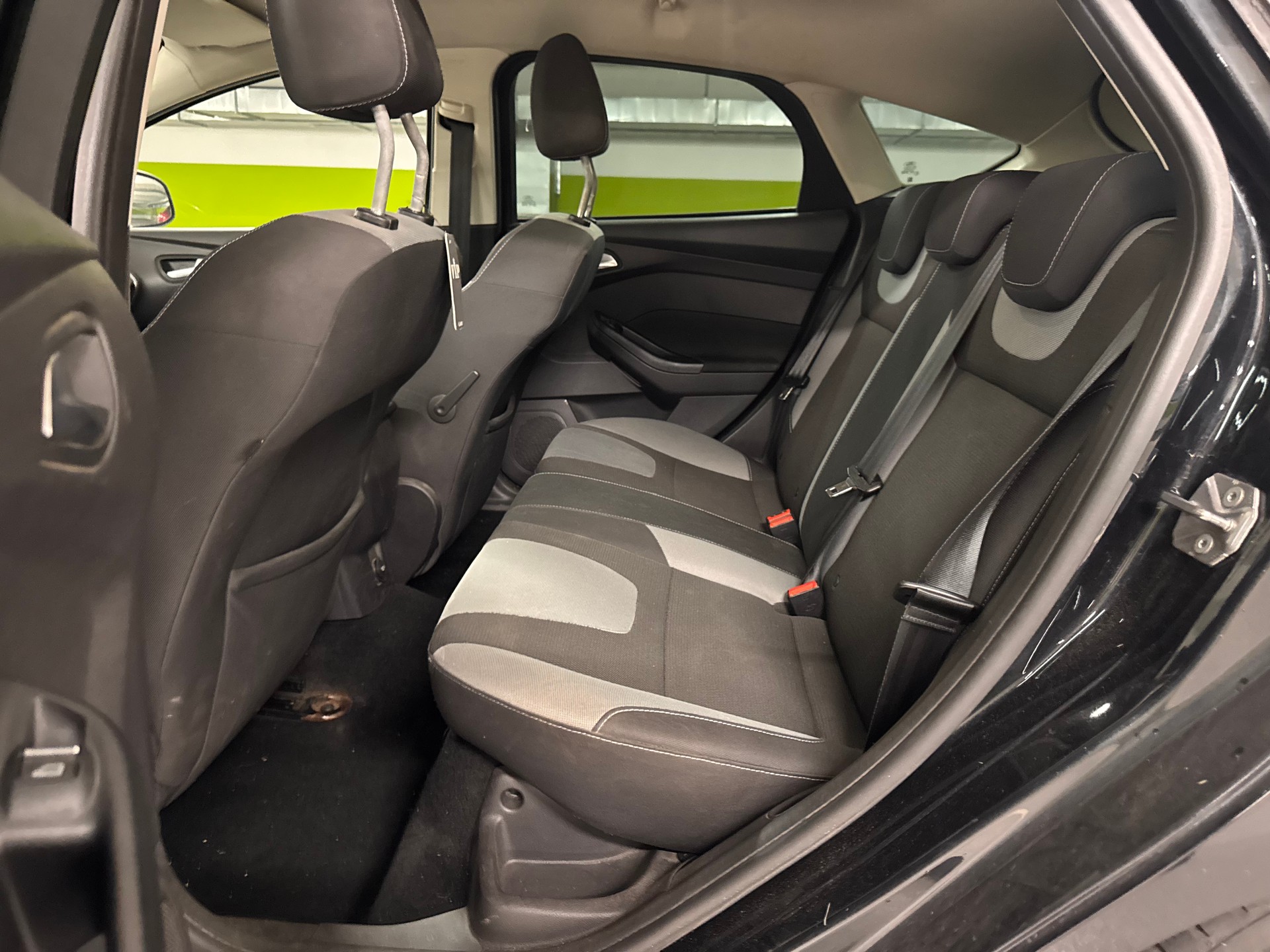 FORD Focus 1.6 SCTi Titanium-image-10