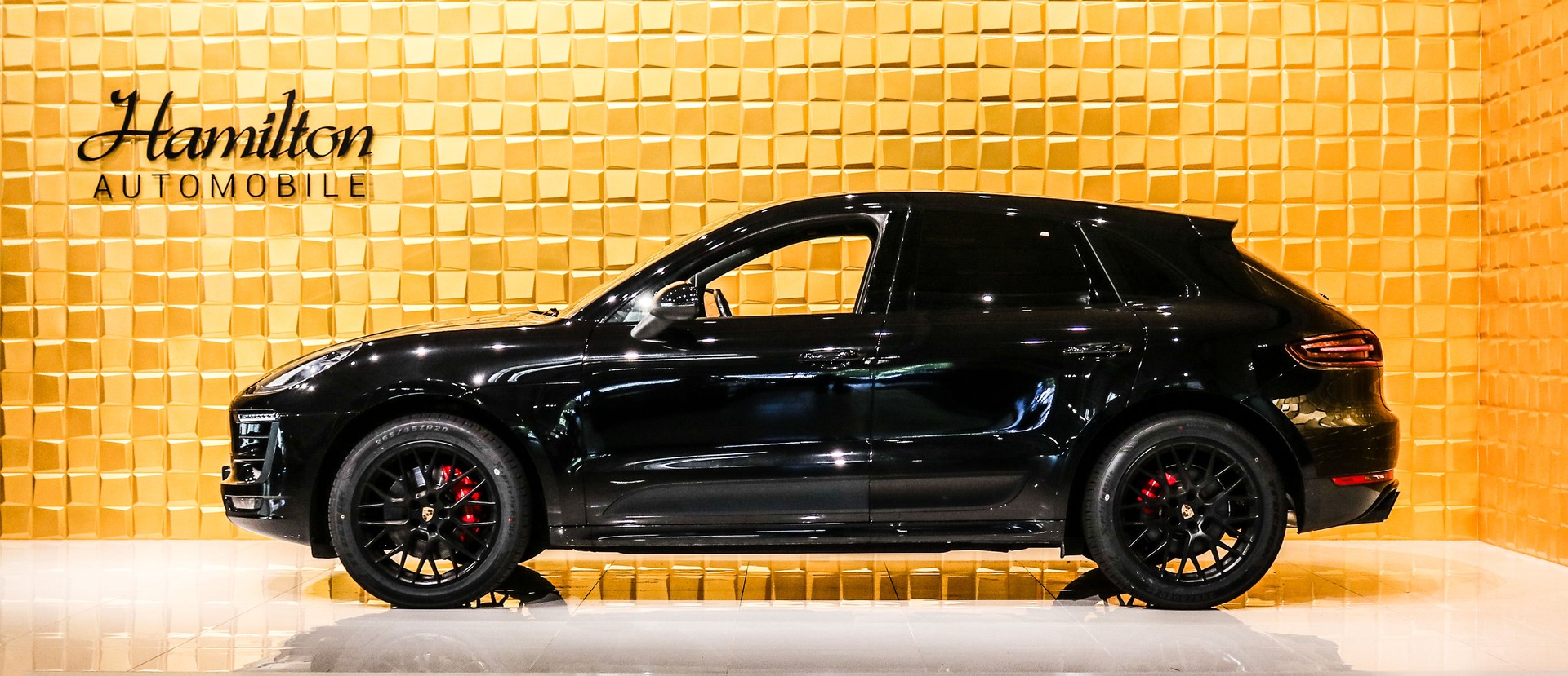 PORSCHE Macan GTS PDK-image-4