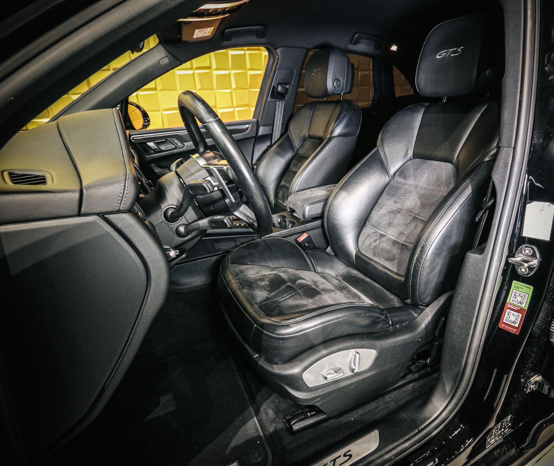 PORSCHE Macan GTS PDK-image-9
