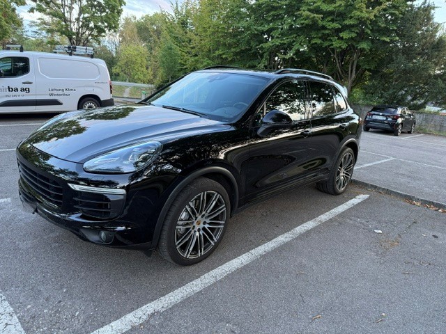 PORSCHE 4.2 V8 TDI S TipT-image-0