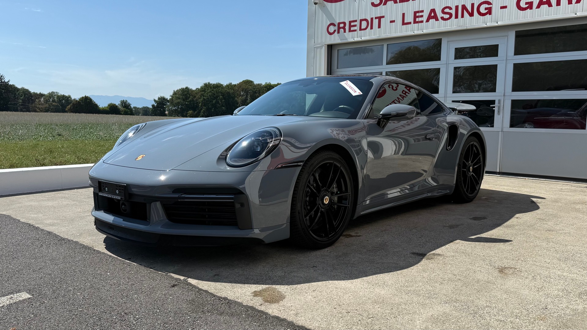 PORSCHE 911 Turbo S PDK-image-2