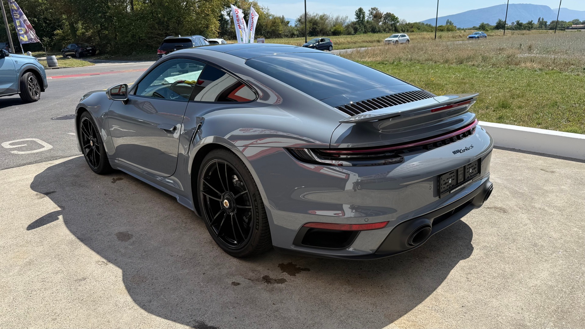 PORSCHE 911 Turbo S PDK-image-5