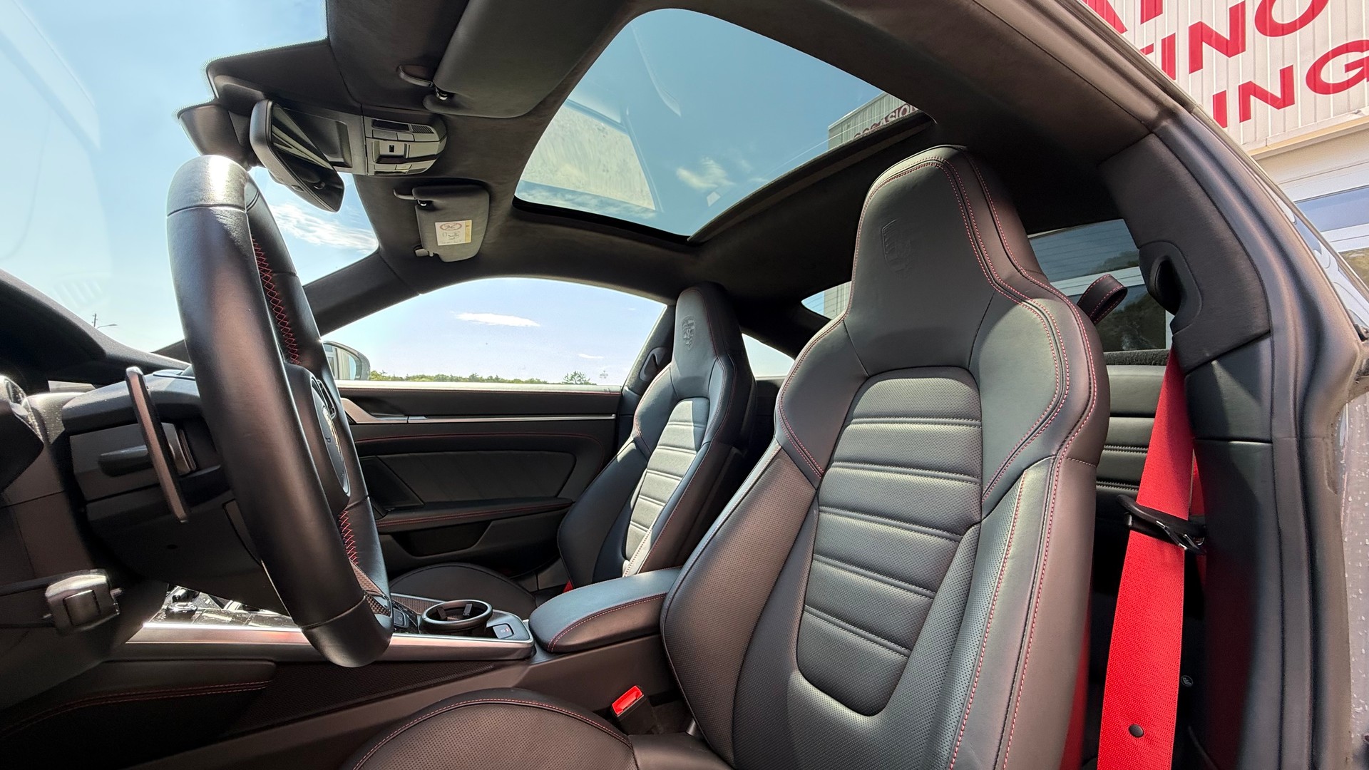 PORSCHE 911 Turbo S PDK-image-9