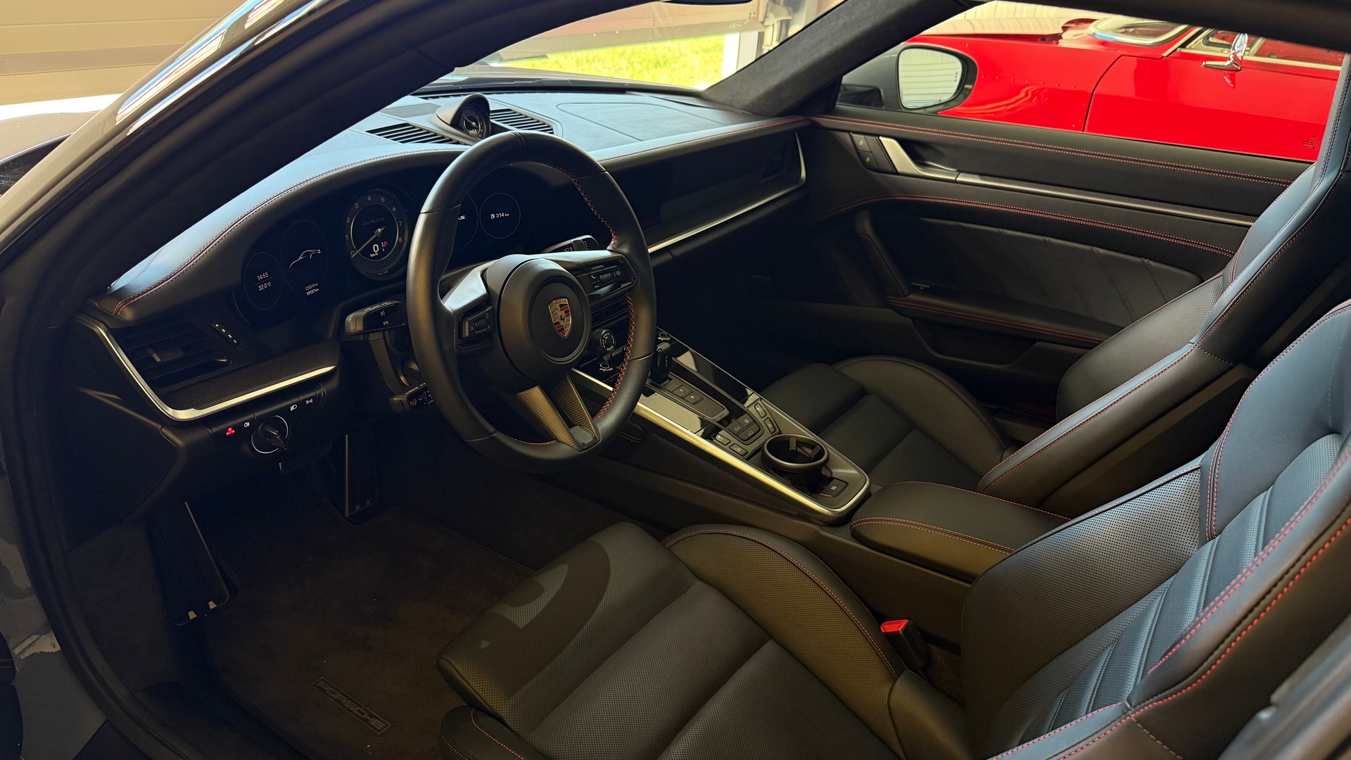 PORSCHE 911 Turbo S PDK-image-8