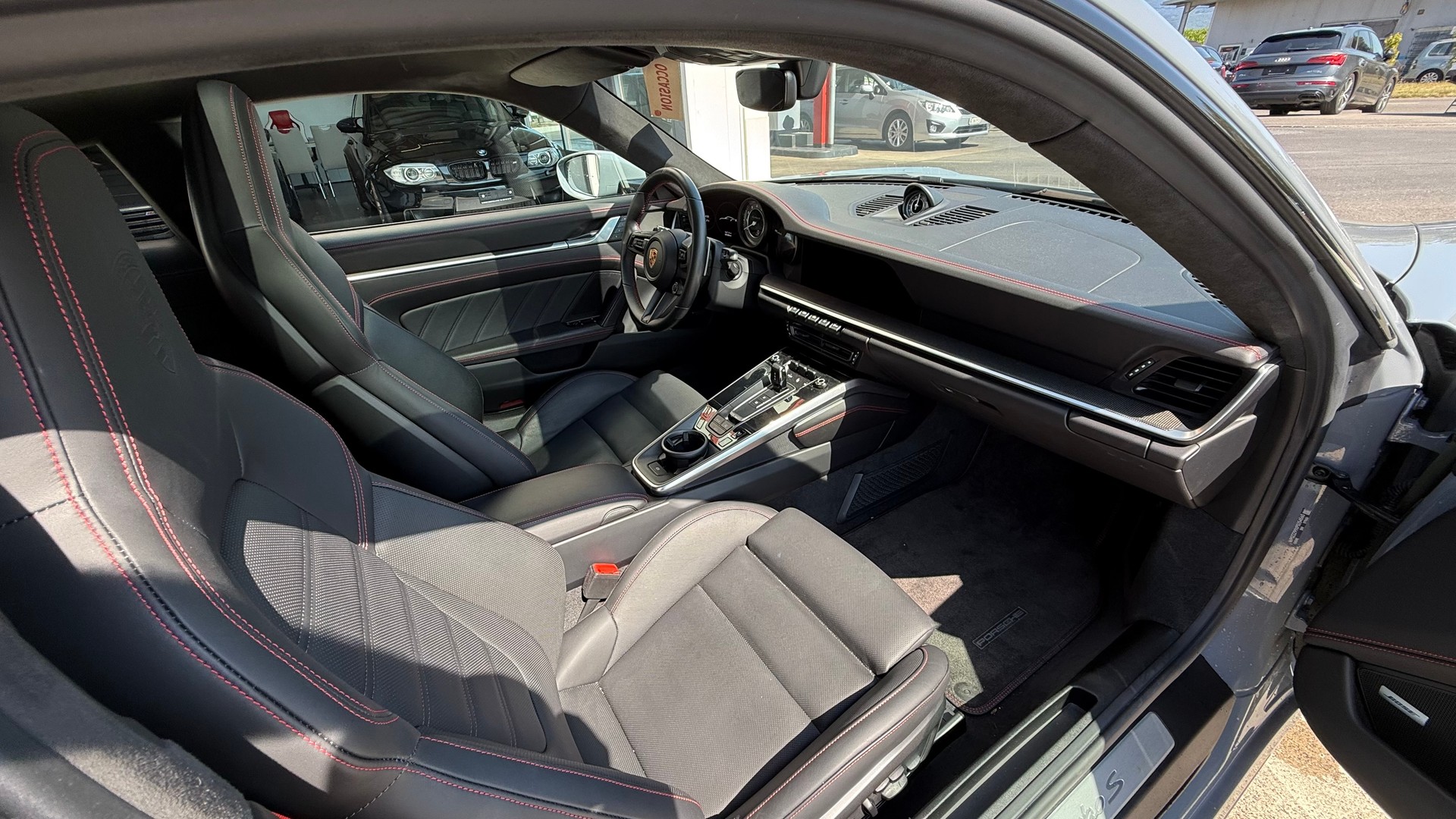 PORSCHE 911 Turbo S PDK-image-8